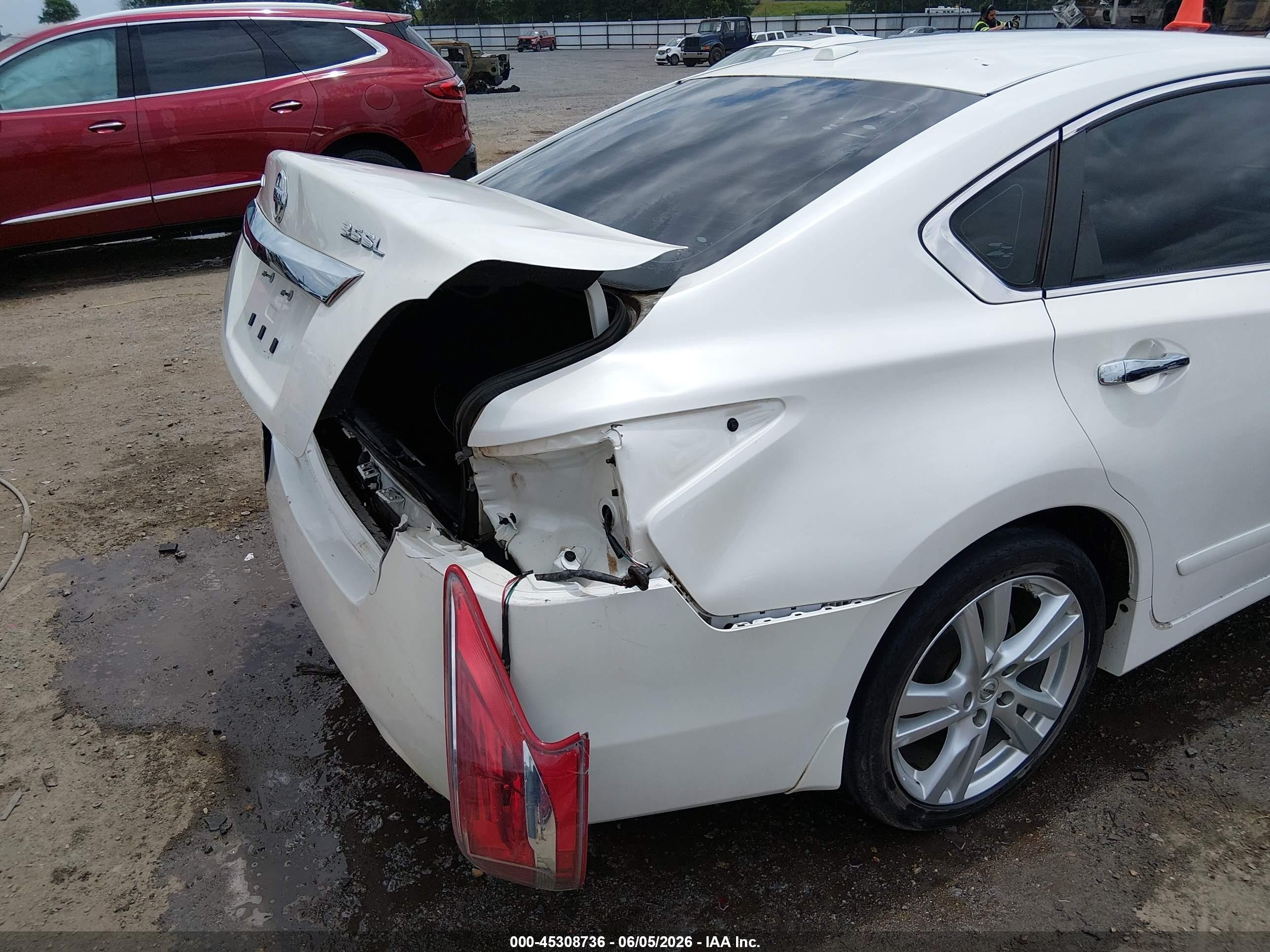 2013 Nissan Altima 3.5 Sl White vin: 1N4BL3AP5DC277329