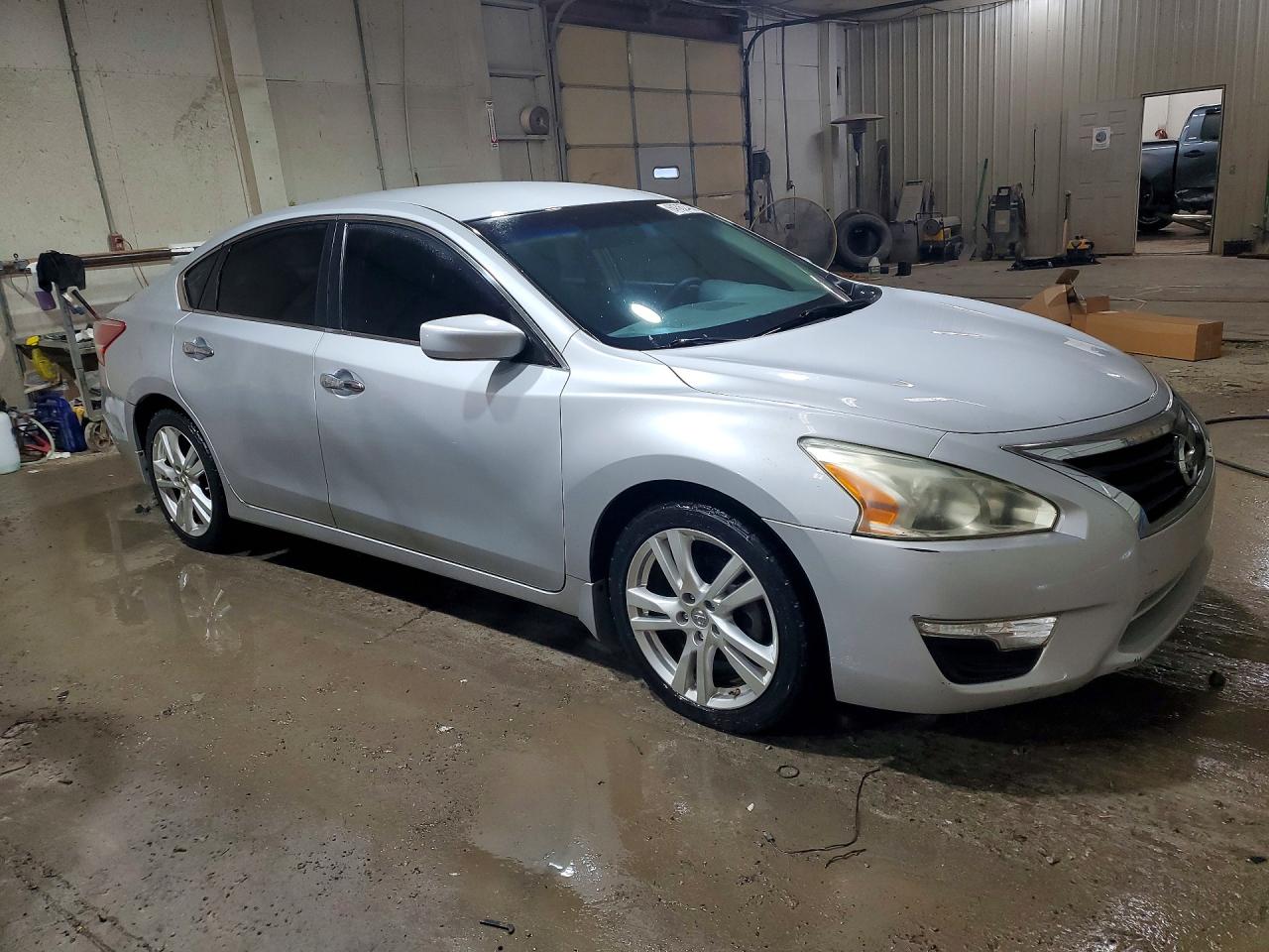 2013 Nissan Altima 3.5 S Серебряный vin: 1N4BL3AP6DC198011