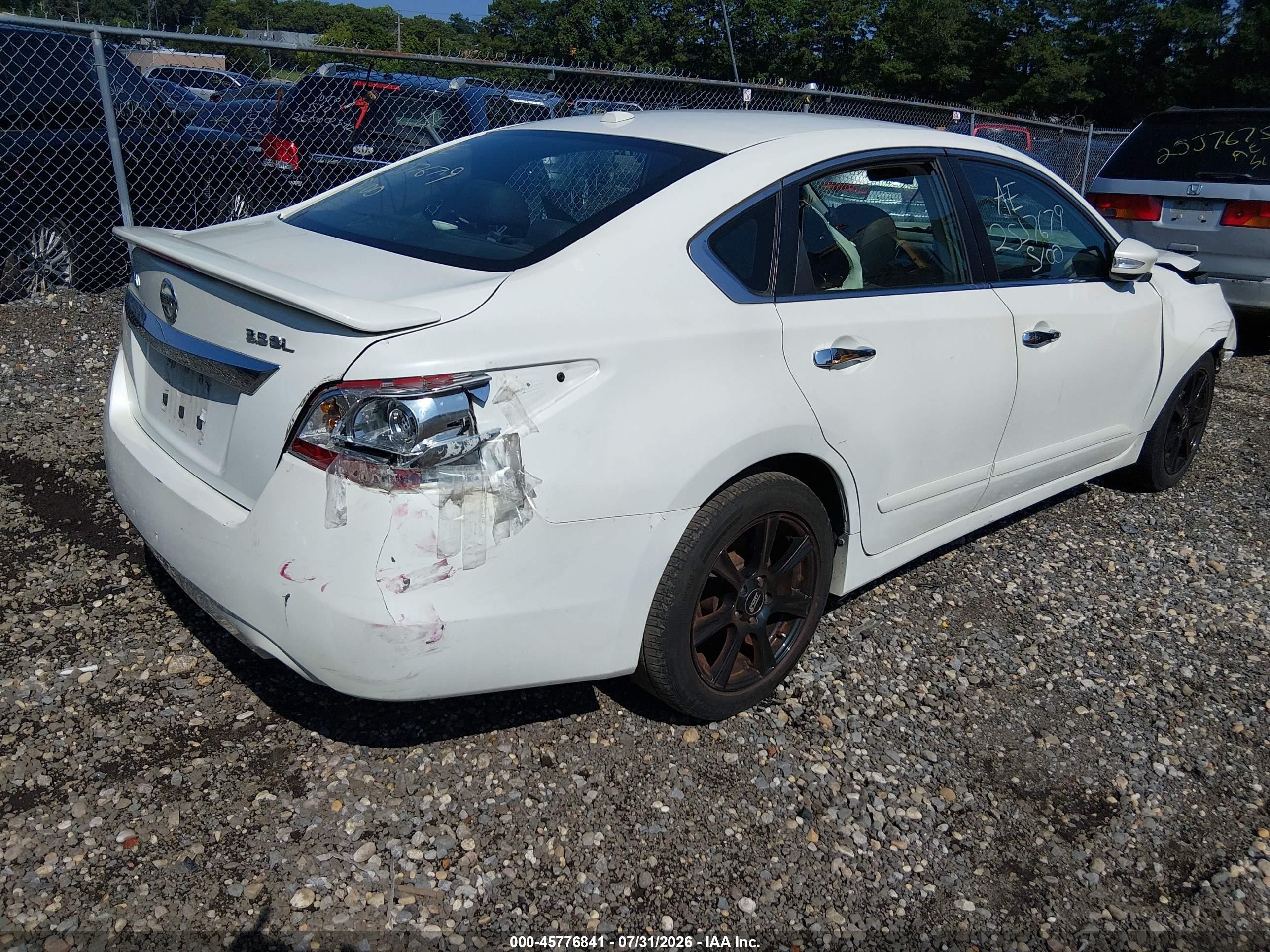 2013 Nissan Altima 3.5 Sl White vin: 1N4BL3AP6DN555868