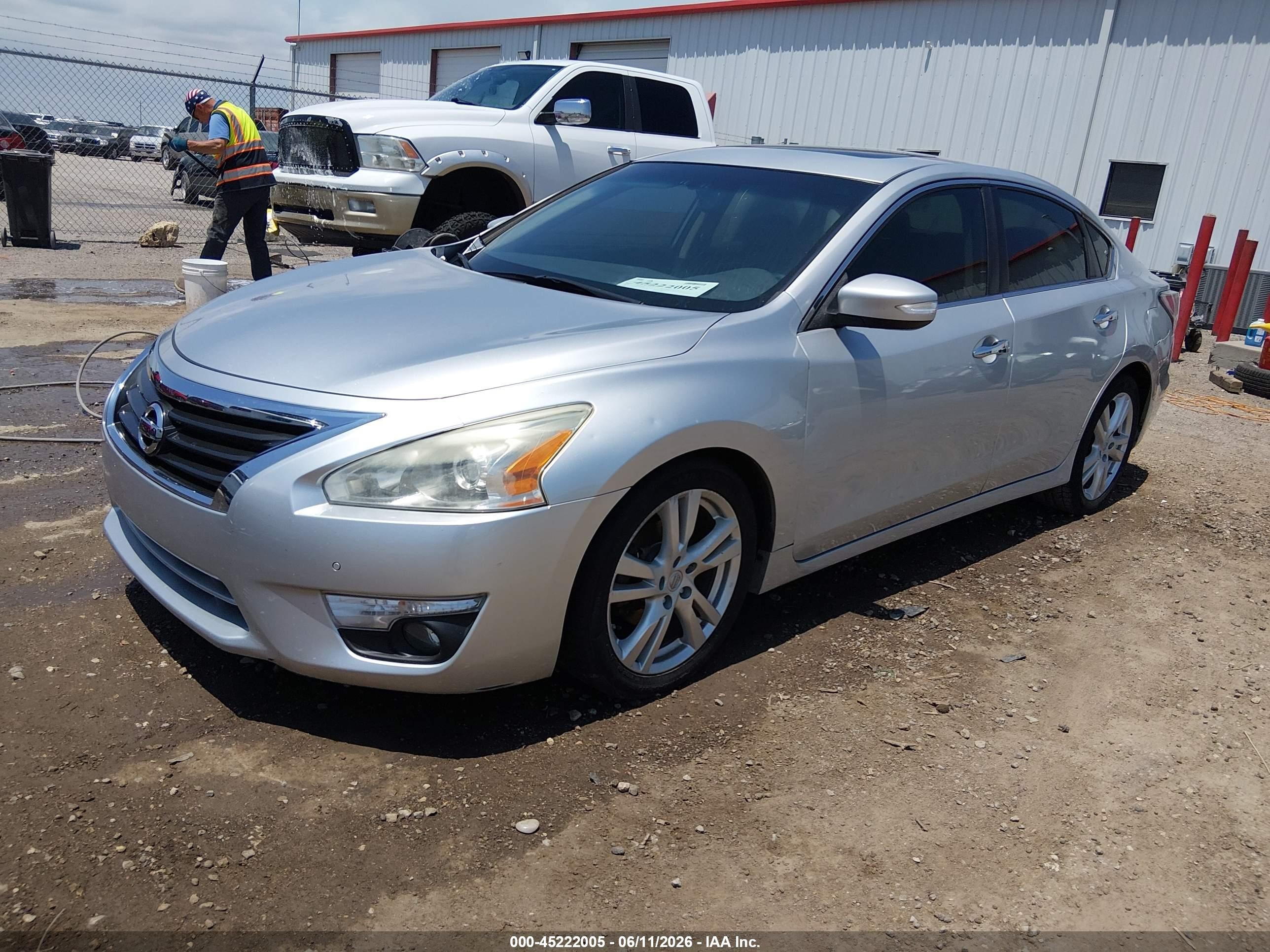 2015 Nissan Altima 3.5 S/3.5 Sl/3.5 Sv Silver vin: 1N4BL3AP6FC498196