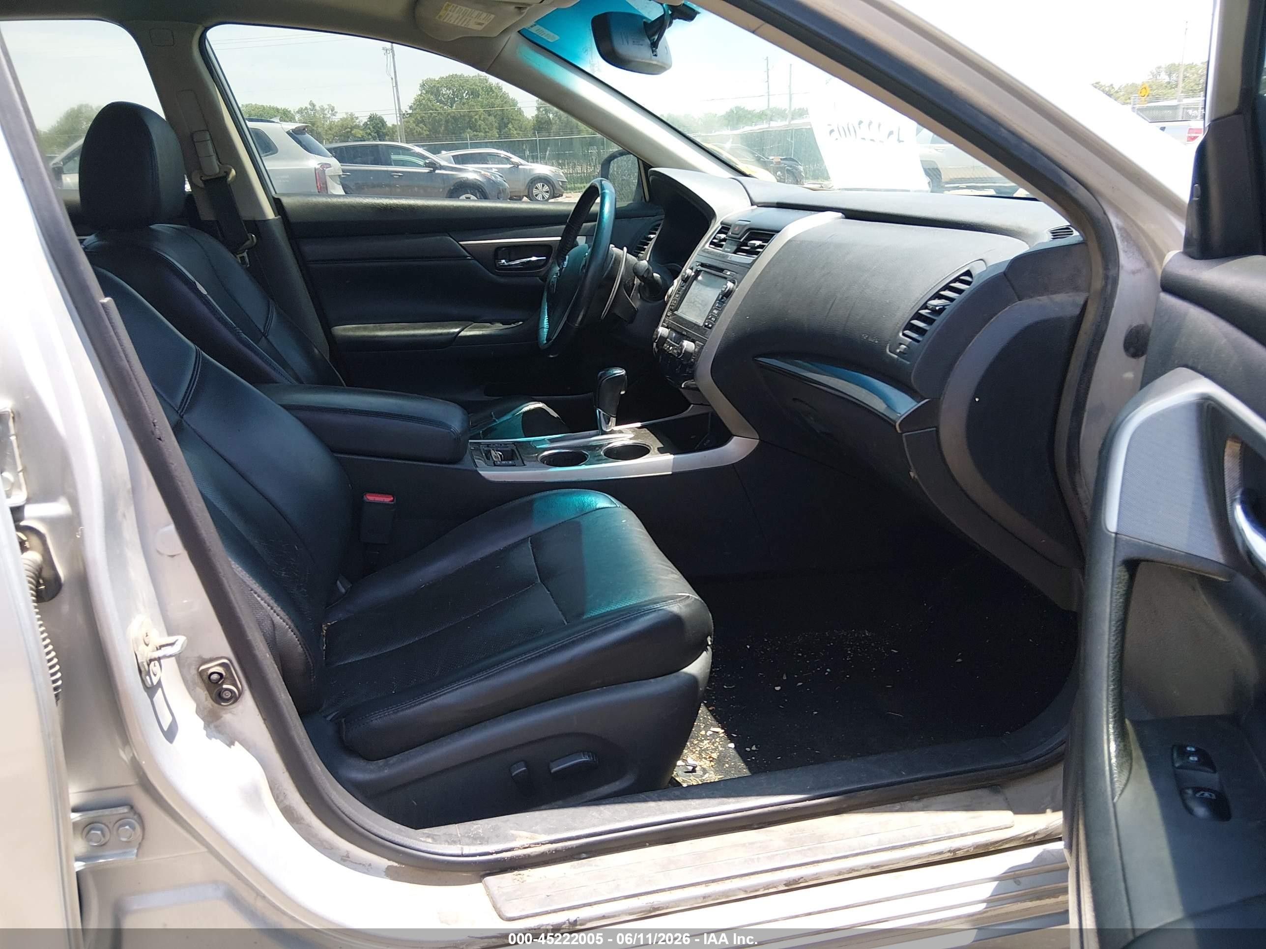 2015 Nissan Altima 3.5 S/3.5 Sl/3.5 Sv Silver vin: 1N4BL3AP6FC498196