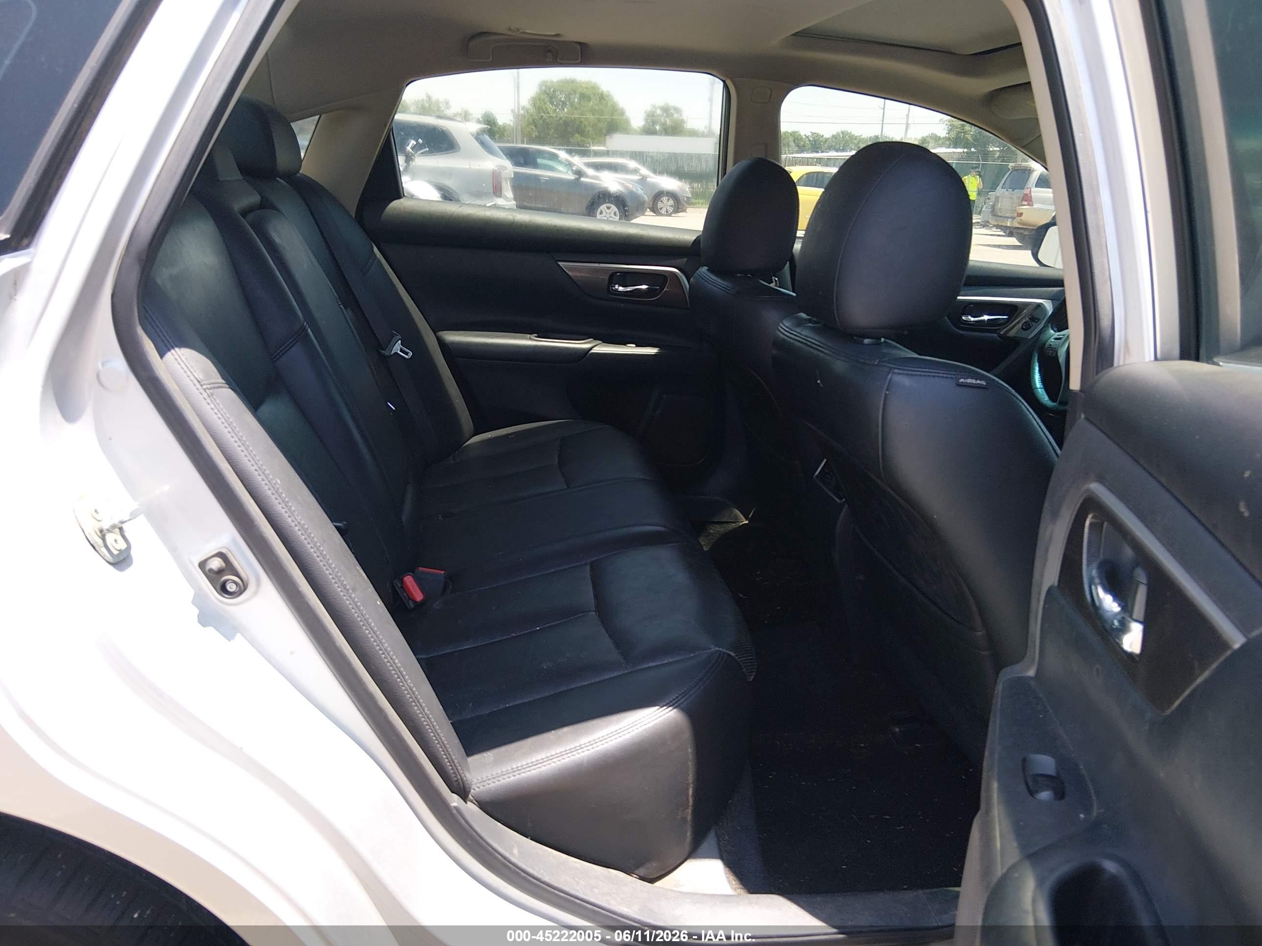 2015 Nissan Altima 3.5 S/3.5 Sl/3.5 Sv Silver vin: 1N4BL3AP6FC498196