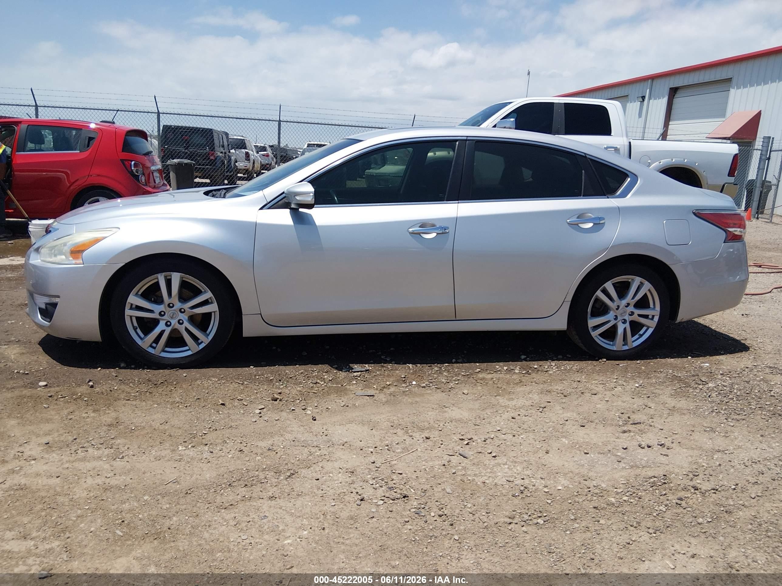 2015 Nissan Altima 3.5 S/3.5 Sl/3.5 Sv Silver vin: 1N4BL3AP6FC498196