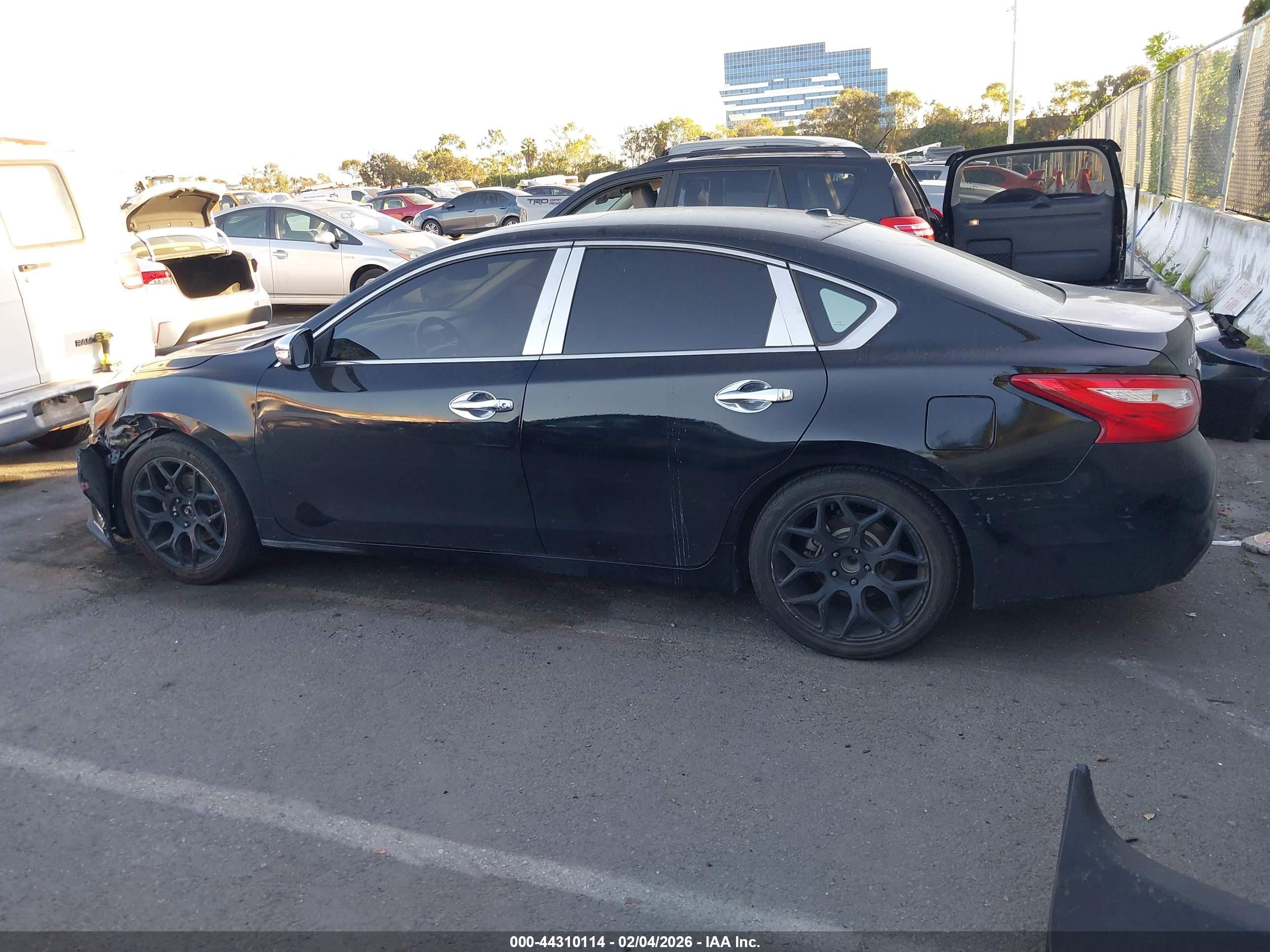 2016 Nissan Altima 3.5 Sl/3.5 Sr Черный vin: 1N4BL3AP6GC155602