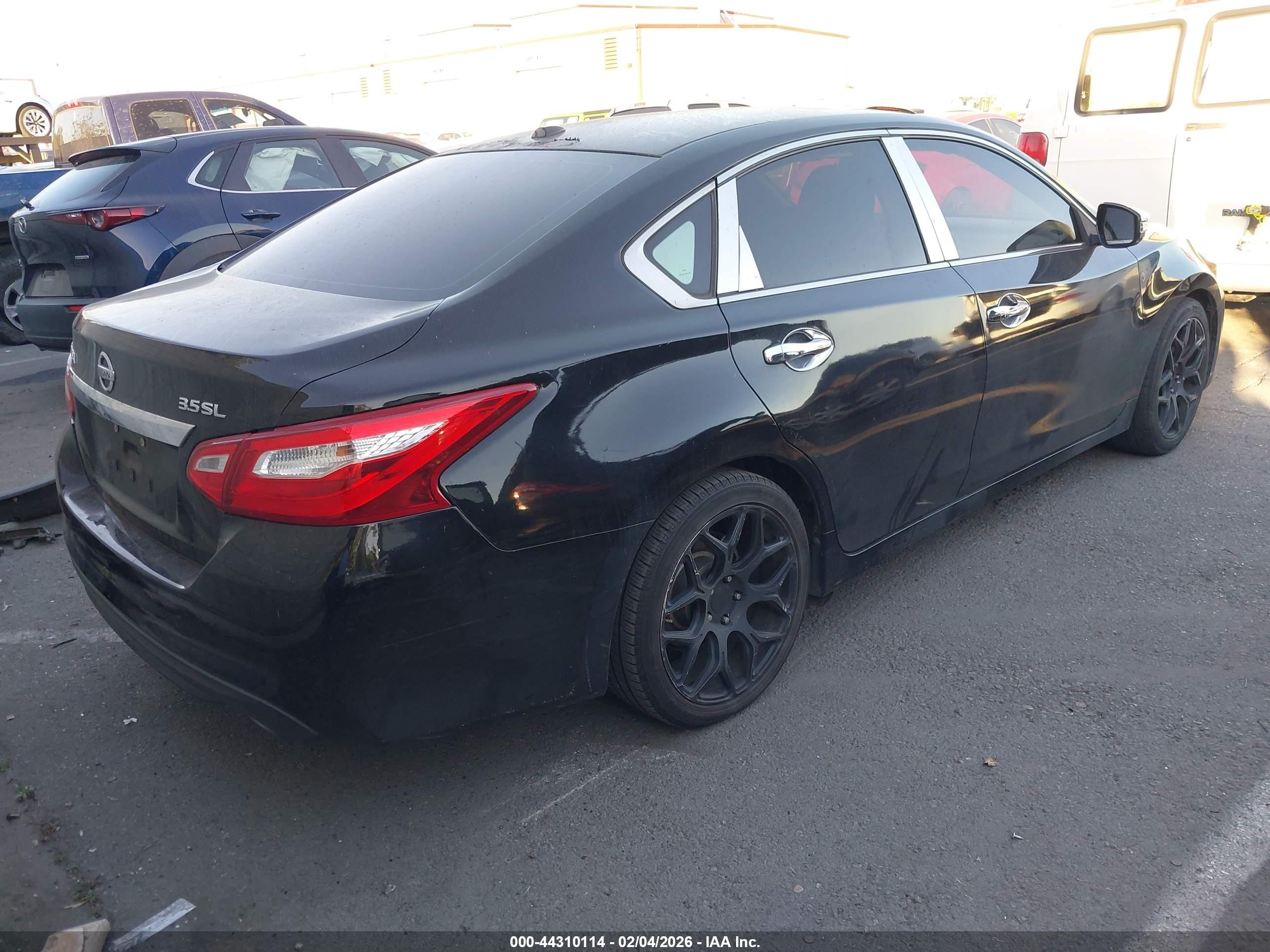 2016 Nissan Altima 3.5 Sl/3.5 Sr Черный vin: 1N4BL3AP6GC155602