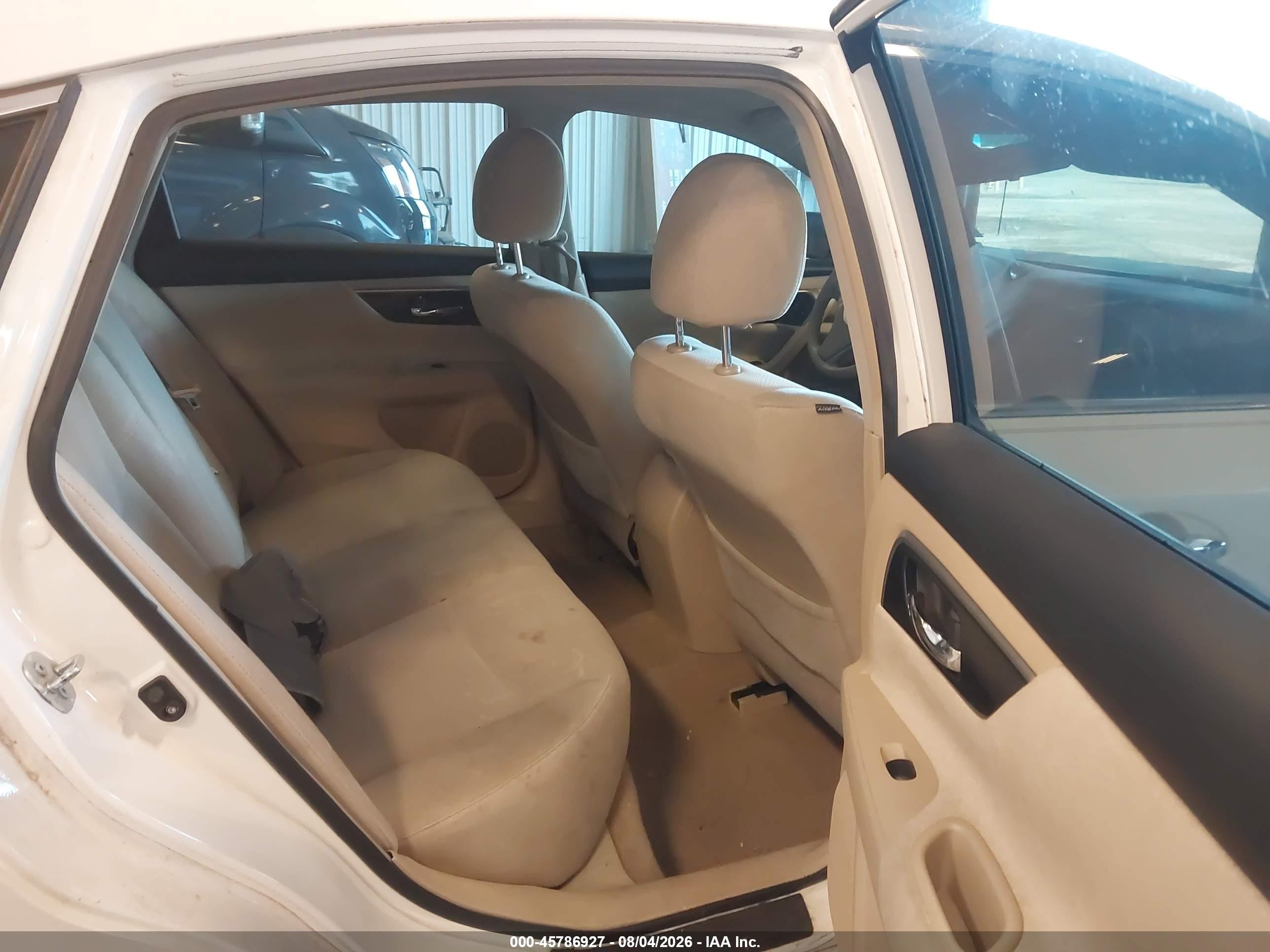 2013 Nissan Altima 3.5 S White vin: 1N4BL3AP7DC231775
