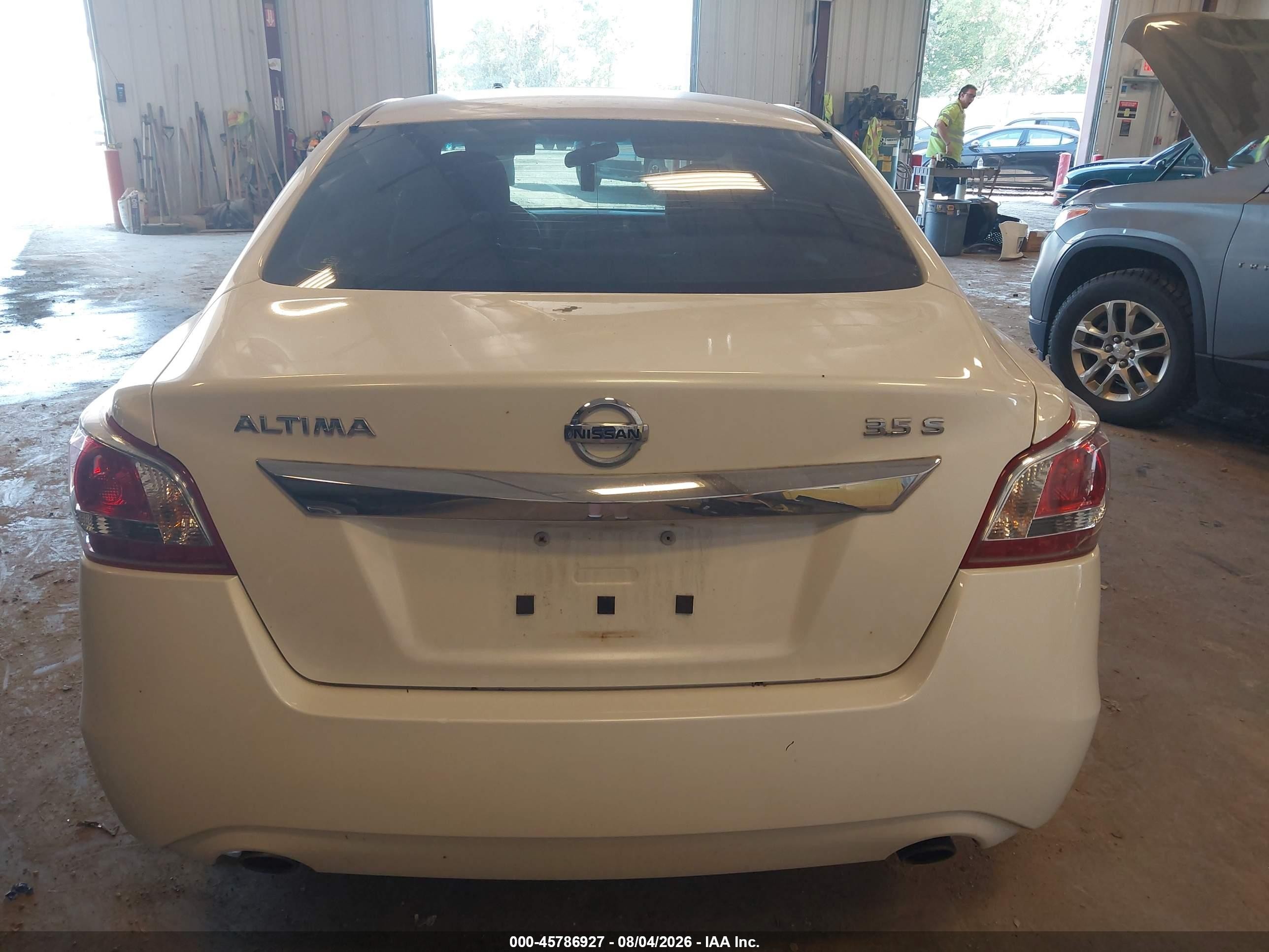 2013 Nissan Altima 3.5 S White vin: 1N4BL3AP7DC231775