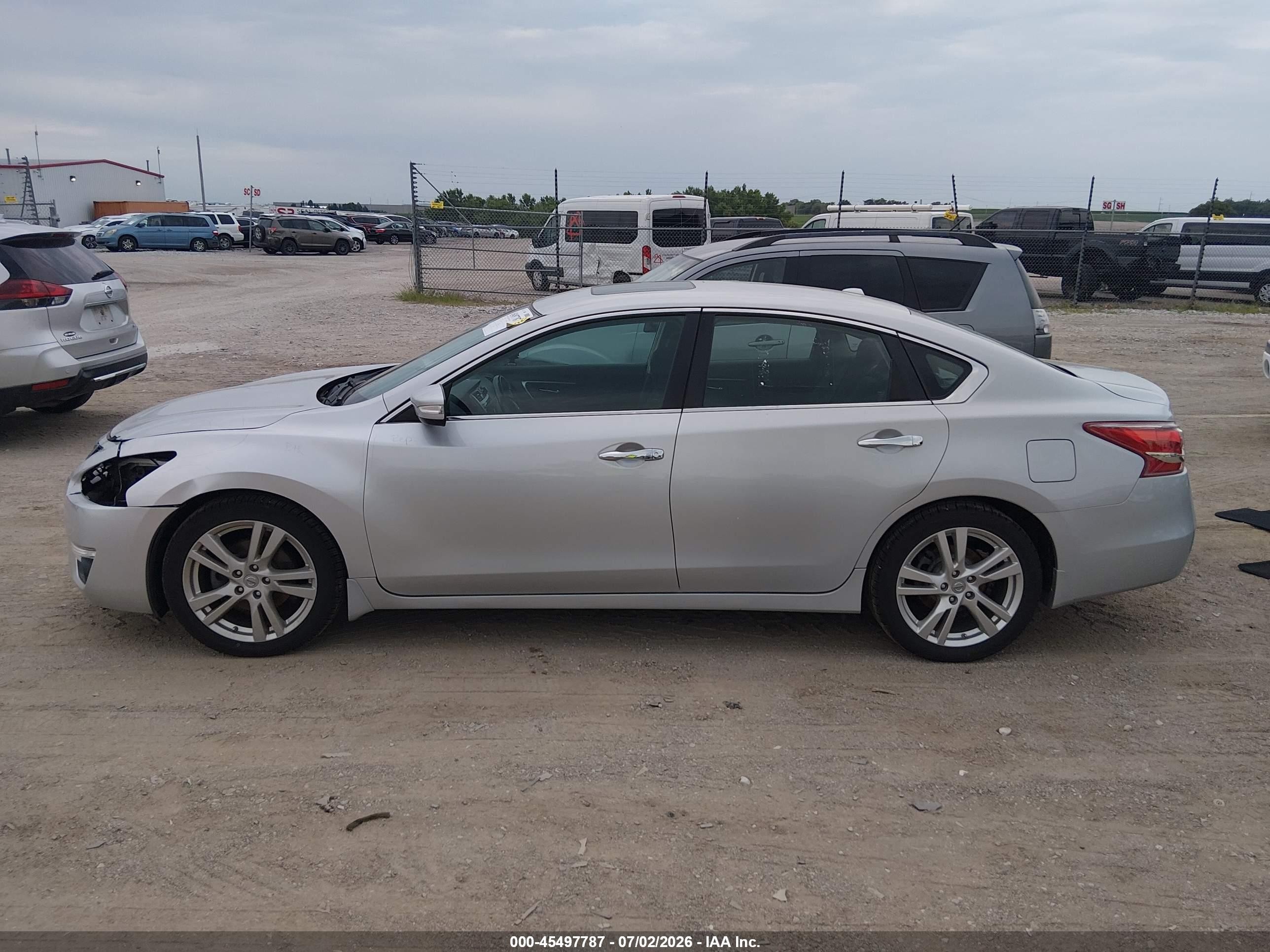 2013 Nissan Altima 3.5 Sv Silver vin: 1N4BL3AP7DN496989