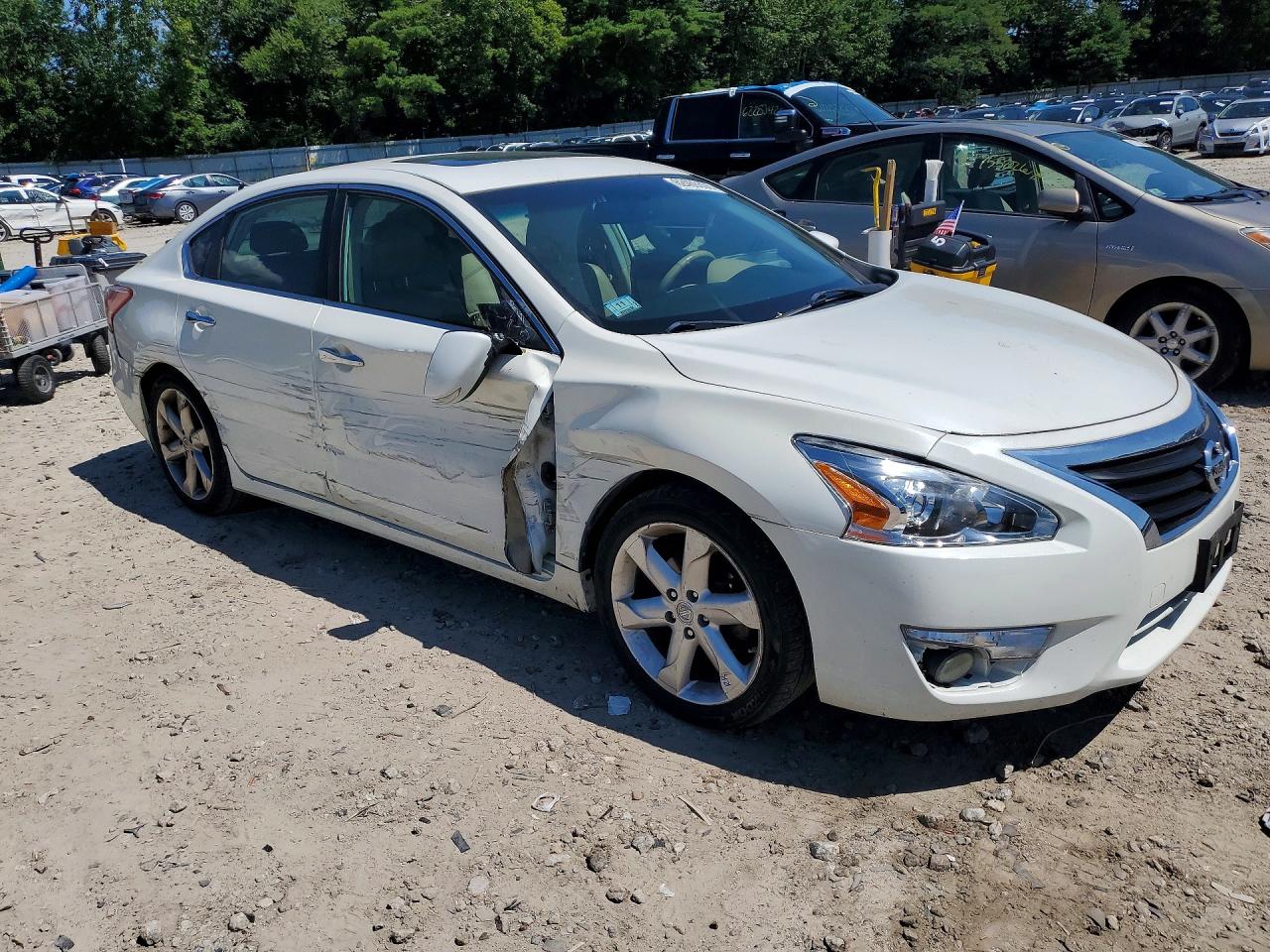 2013 Nissan Altima 3.5 S White vin: 1N4BL3AP7DN582495