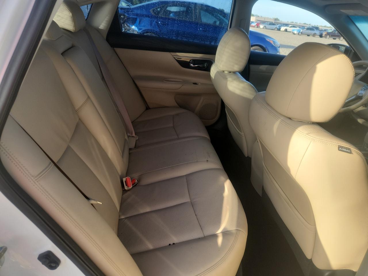 2015 Nissan Altima 3.5 Sl White vin: 1N4BL3AP7FC228491