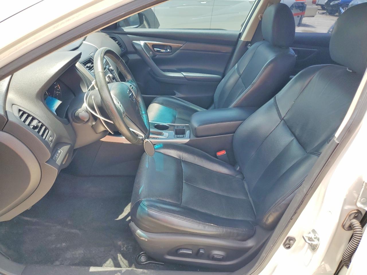 2015 Nissan Altima 3.5 Sl White vin: 1N4BL3AP7FC592992