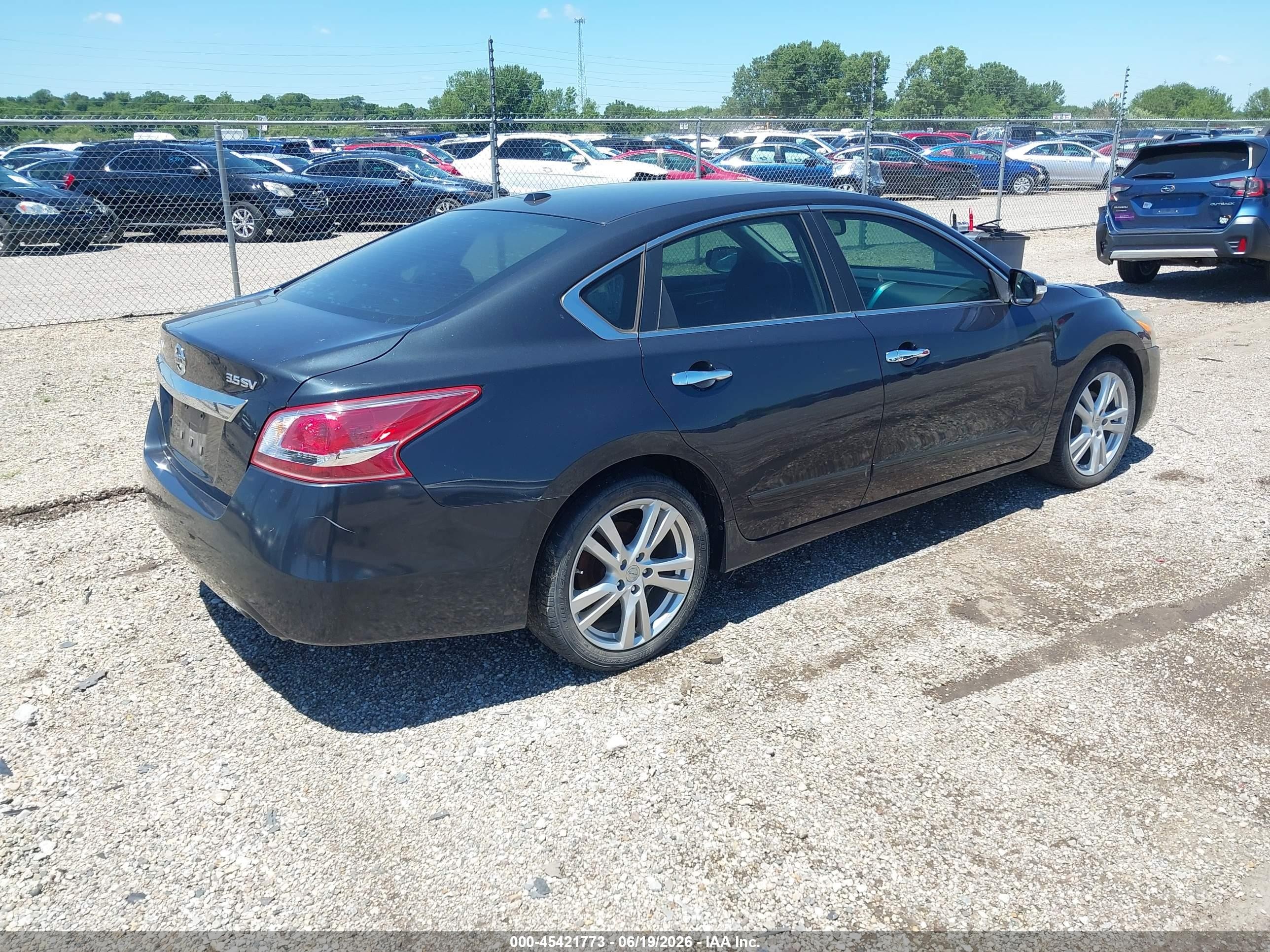 2013 Nissan Altima 3.5 Sv Gray vin: 1N4BL3AP8DC170887