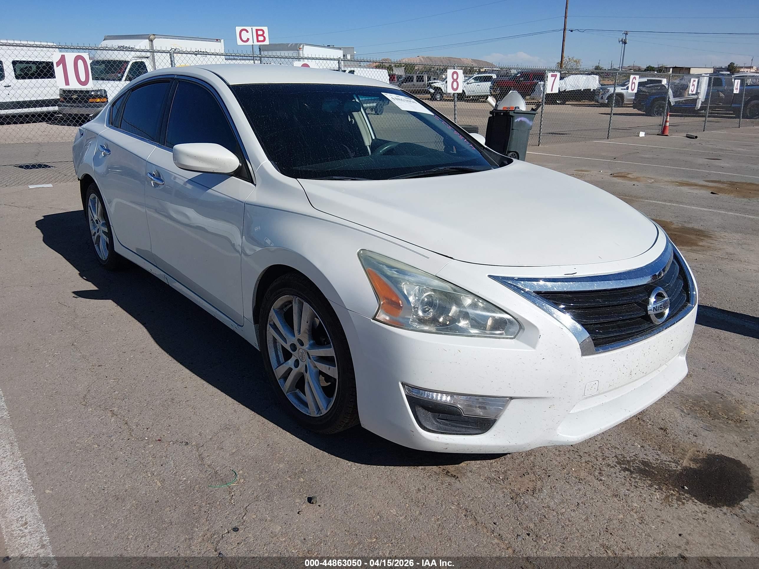 2013 Nissan Altima 3.5 S White vin: 1N4BL3AP8DC191433