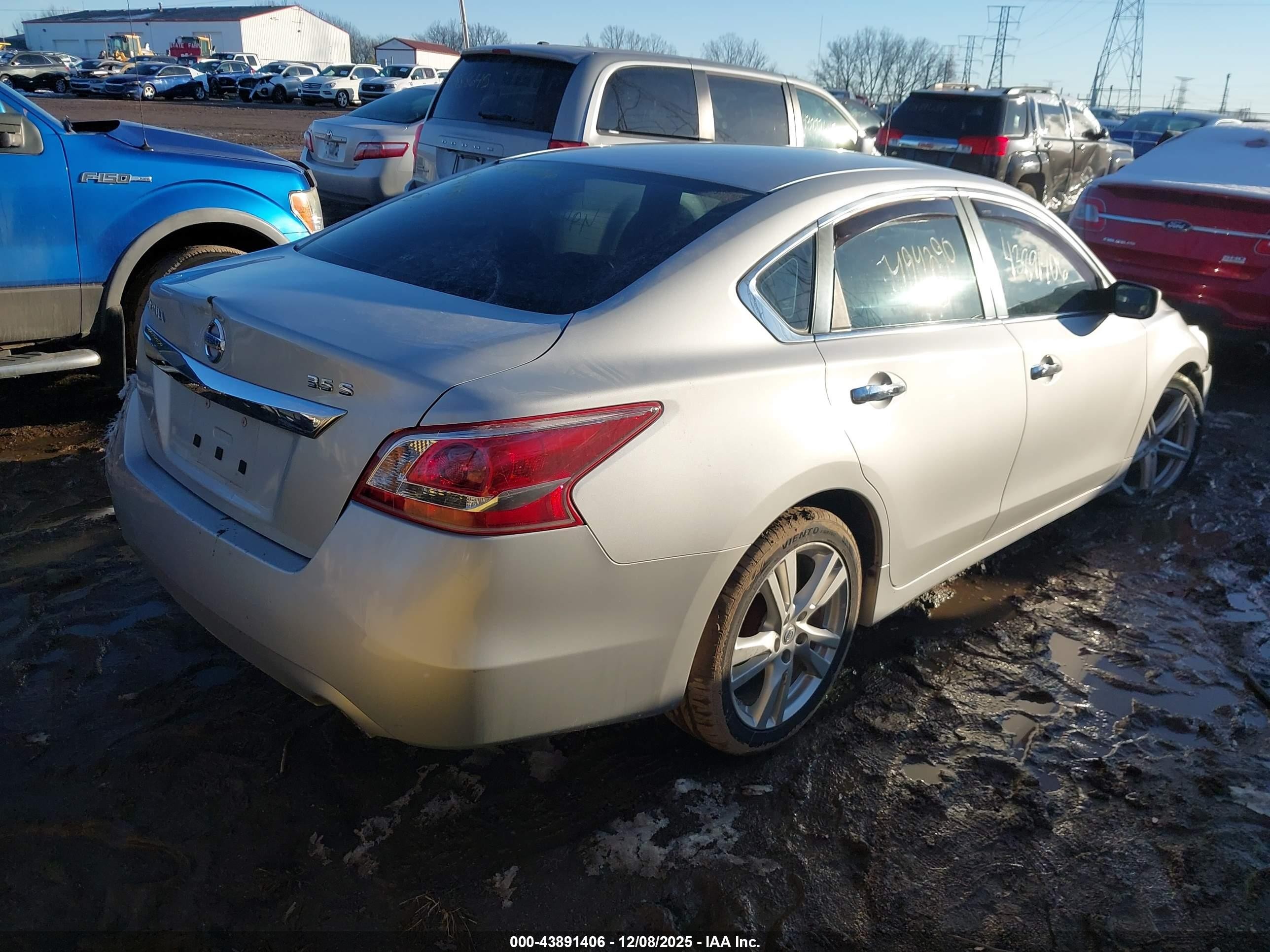 2013 Nissan Altima 3.5 S Silver vin: 1N4BL3AP9DN494290