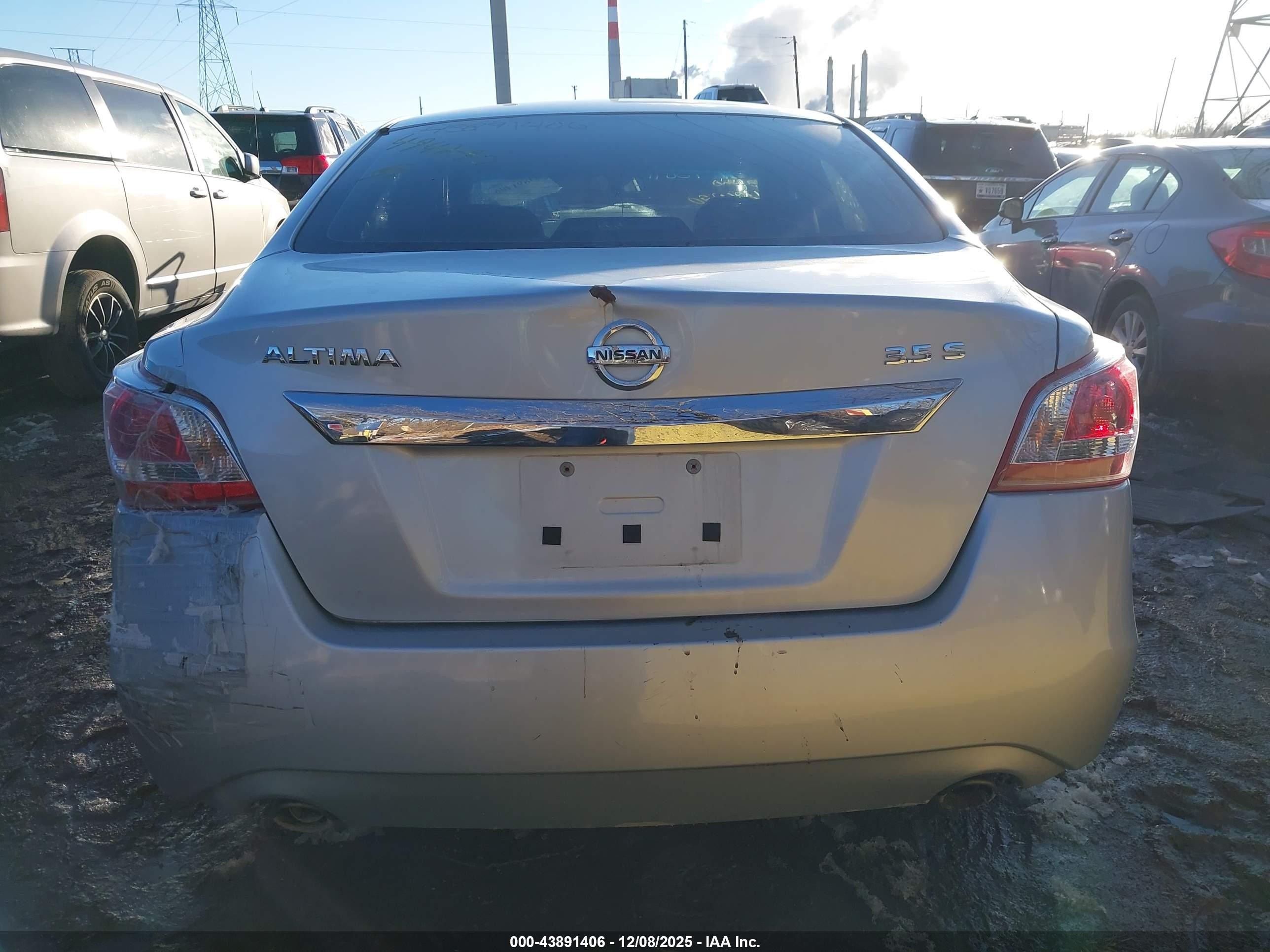 2013 Nissan Altima 3.5 S Silver vin: 1N4BL3AP9DN494290