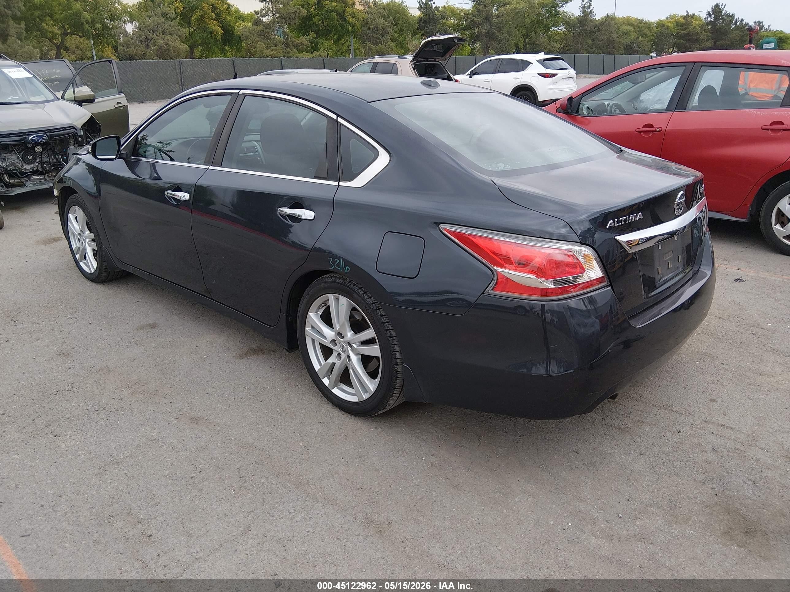 2015 Nissan Altima 3.5 Sl Черный vin: 1N4BL3AP9FC201423