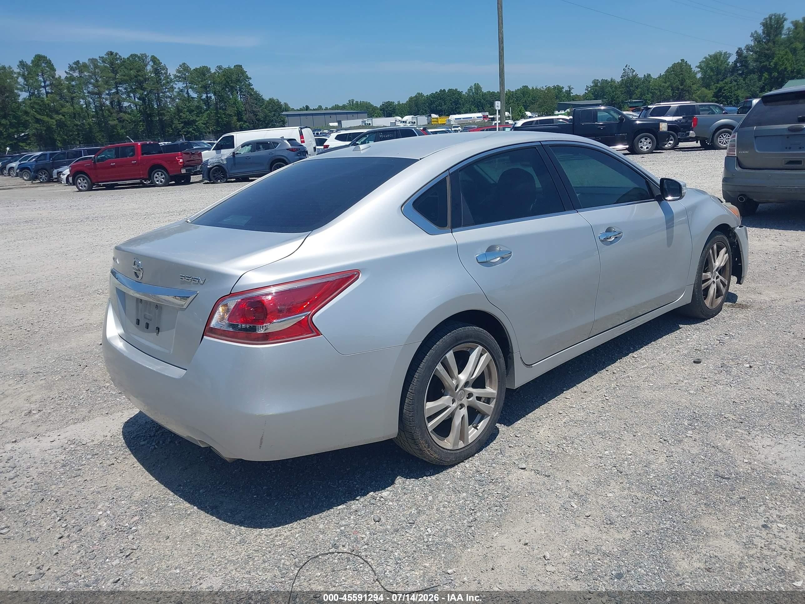 2013 Nissan Altima 3.5 Sv Silver vin: 1N4BL3APXDC162497