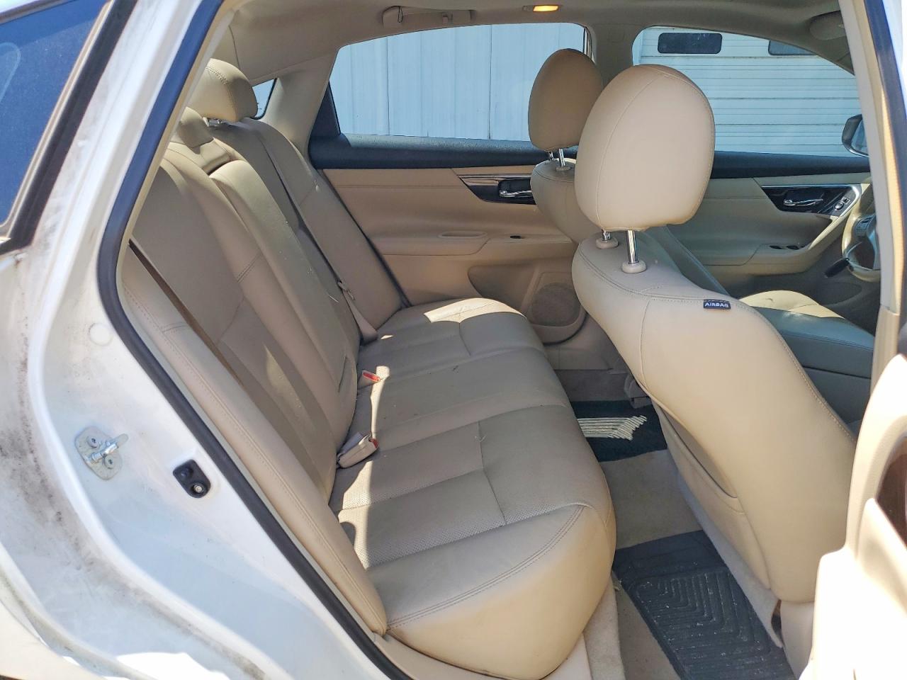 2013 Nissan Altima 3.5 S White vin: 1N4BL3APXDC164640