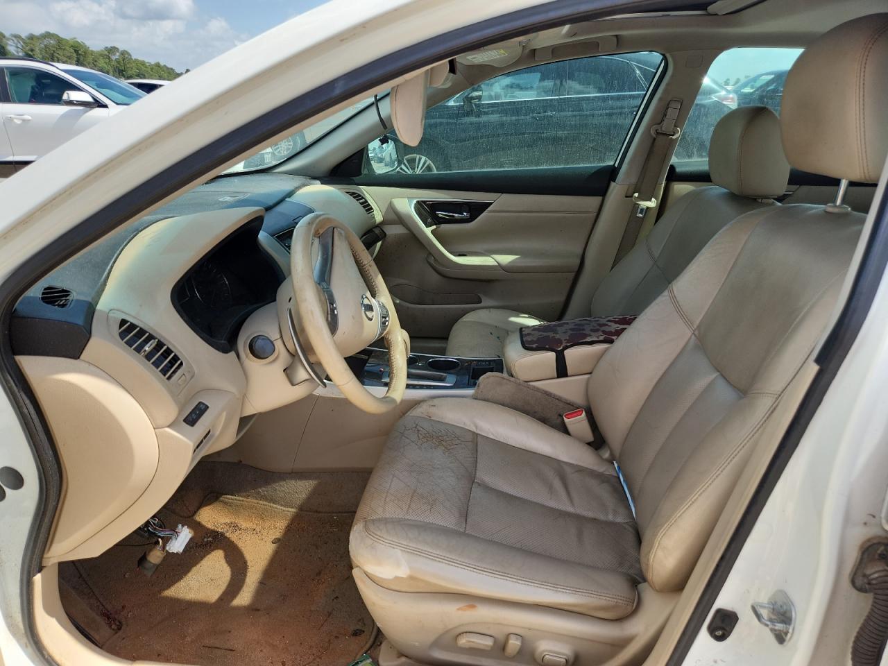 2014 Nissan Altima White vin: 1N4BL3APXEN226415