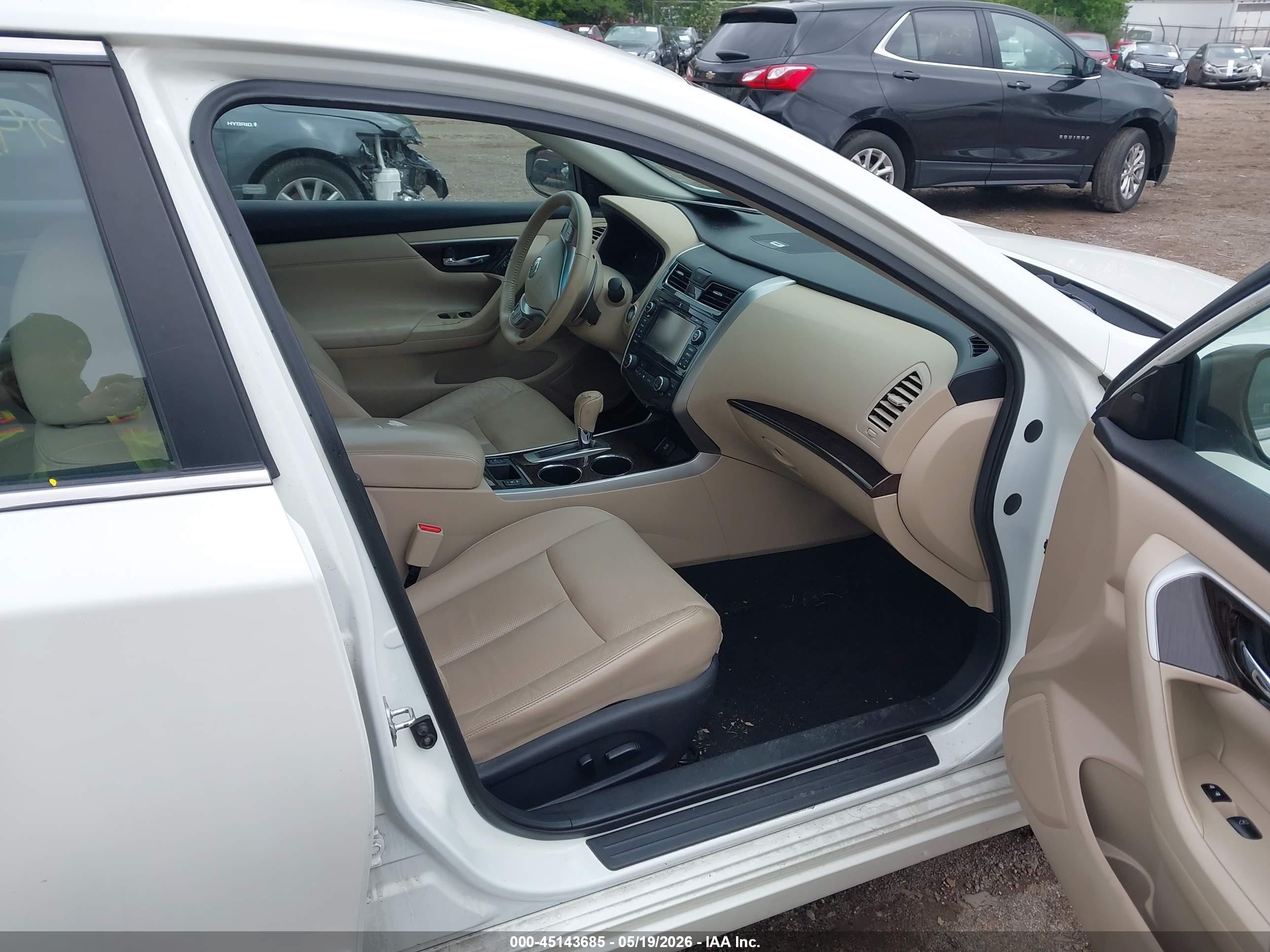 2015 Nissan Altima 3.5 Sl White vin: 1N4BL3APXFC426854