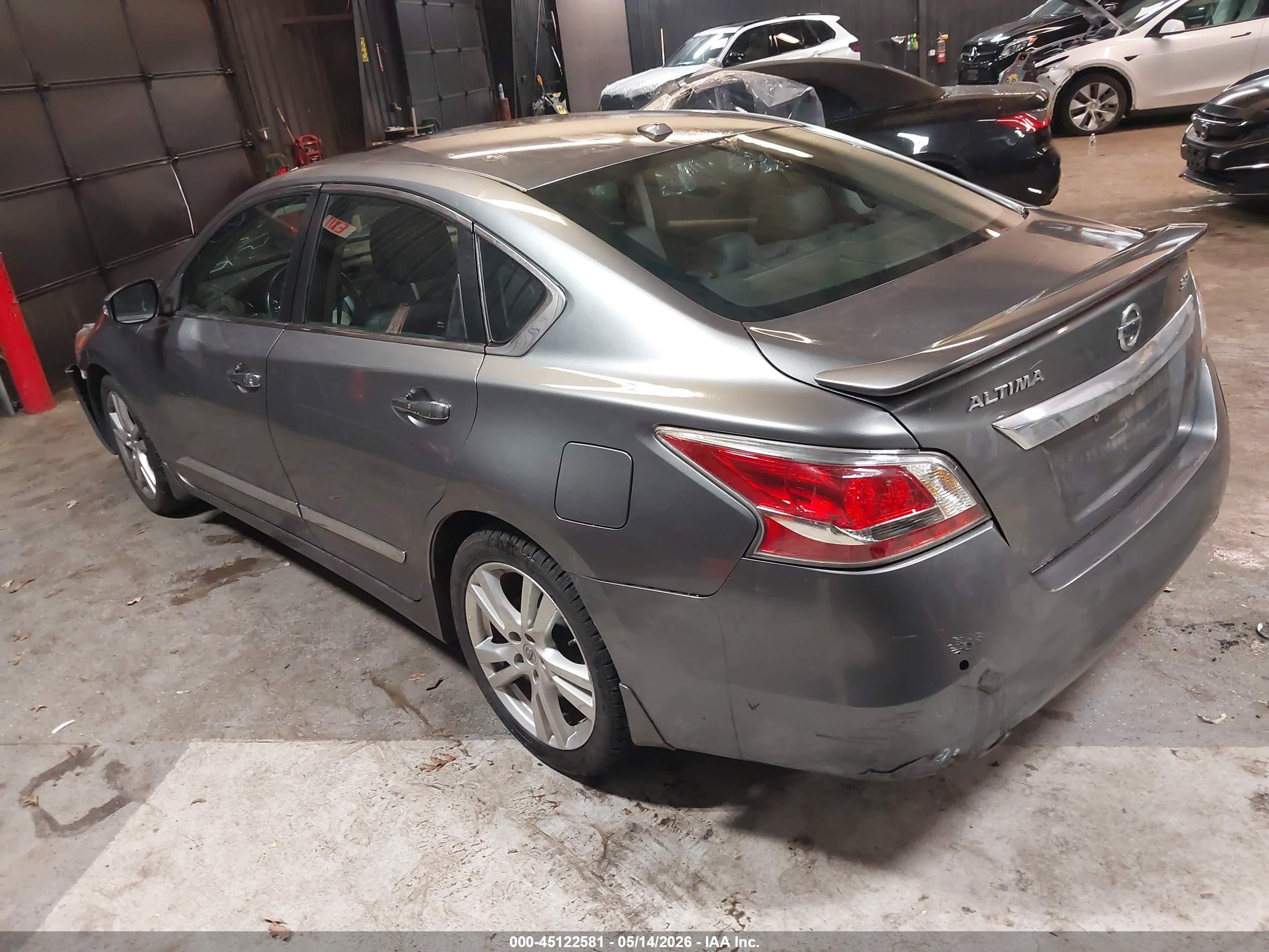 2015 Nissan Altima 3.5 Sl Gray vin: 1N4BL3APXFC568069