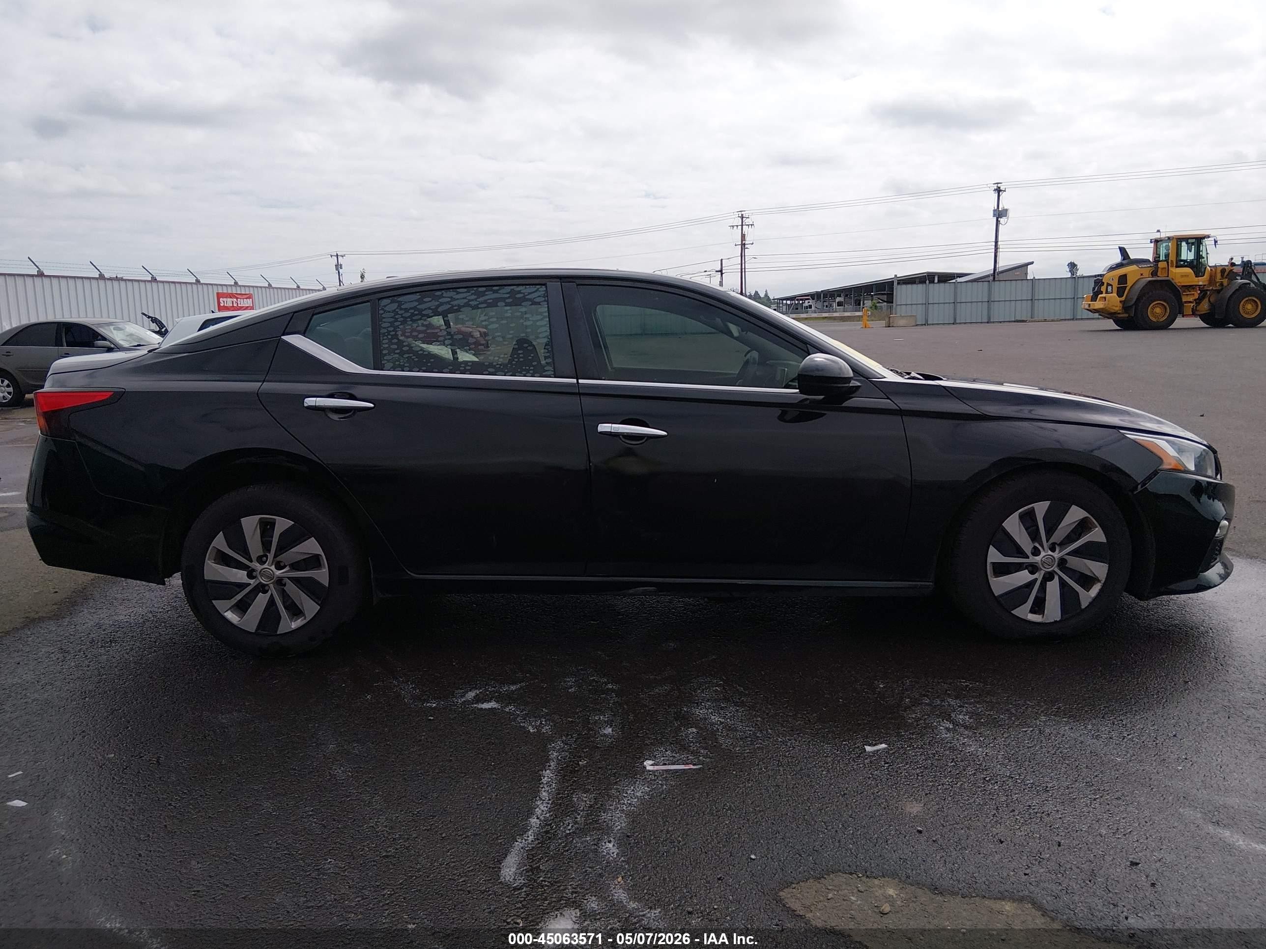 2019 Nissan Altima 2.5 S Черный vin: 1N4BL4BV0KC231584