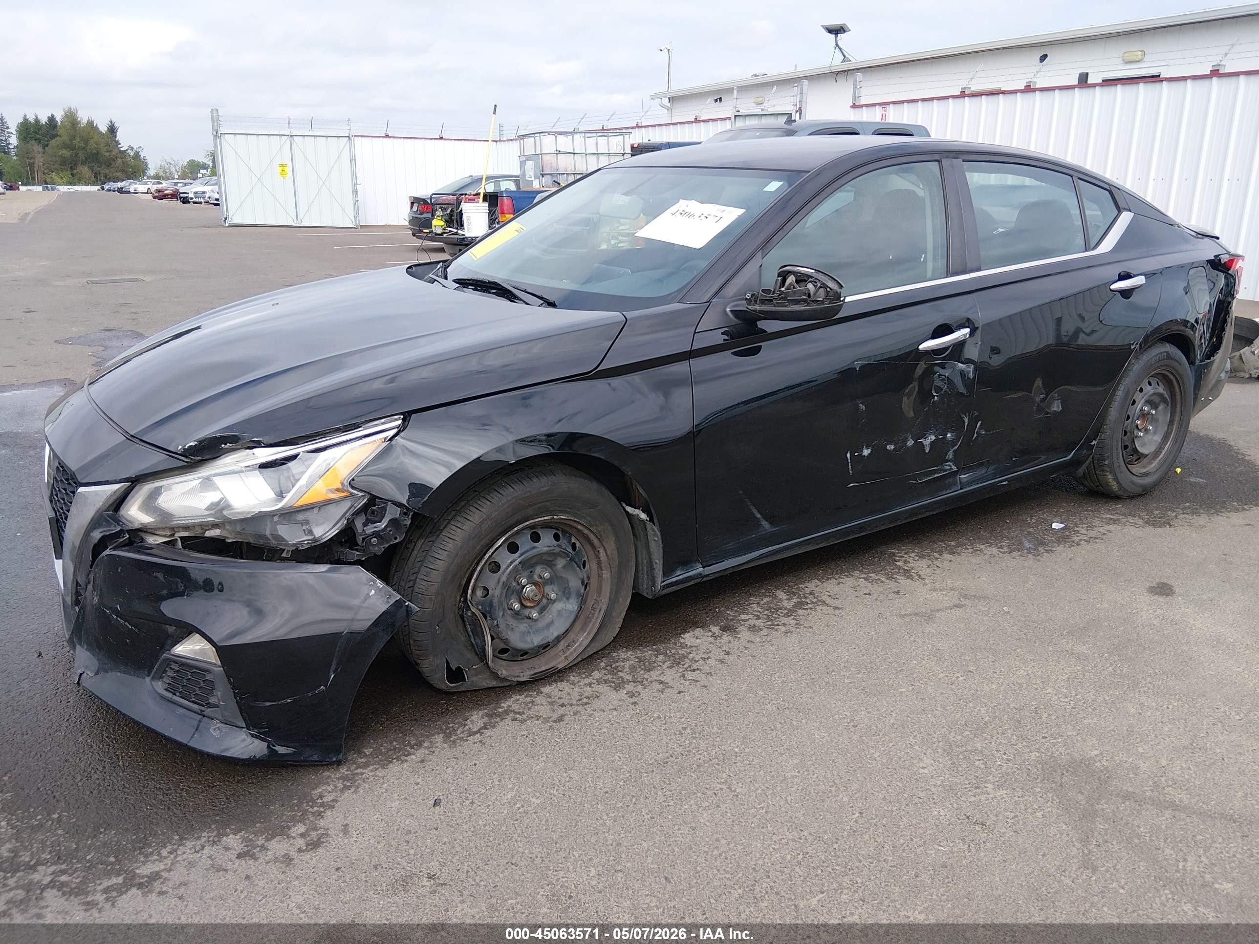 2019 Nissan Altima 2.5 S Черный vin: 1N4BL4BV0KC231584
