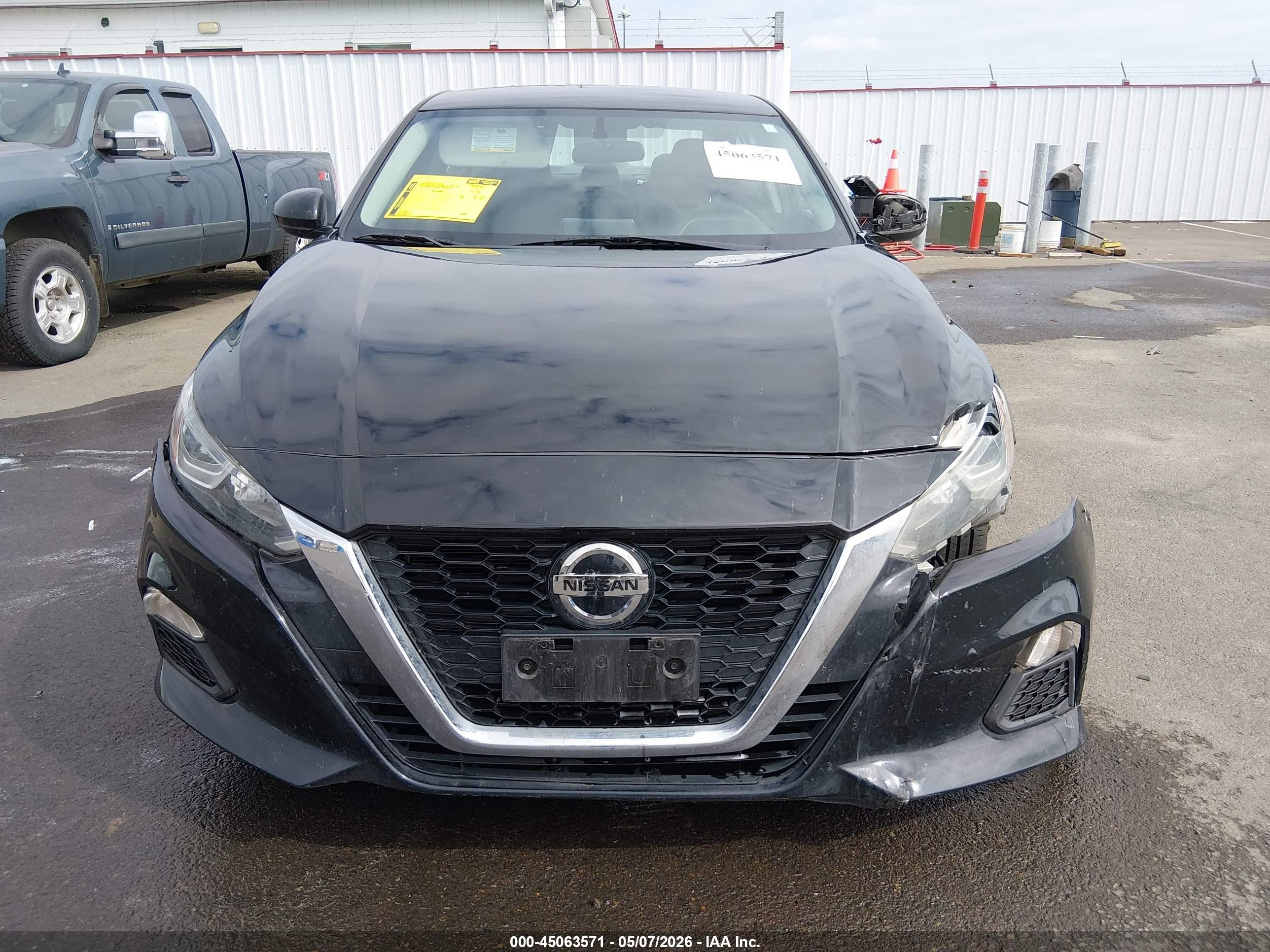 2019 Nissan Altima 2.5 S Черный vin: 1N4BL4BV0KC231584