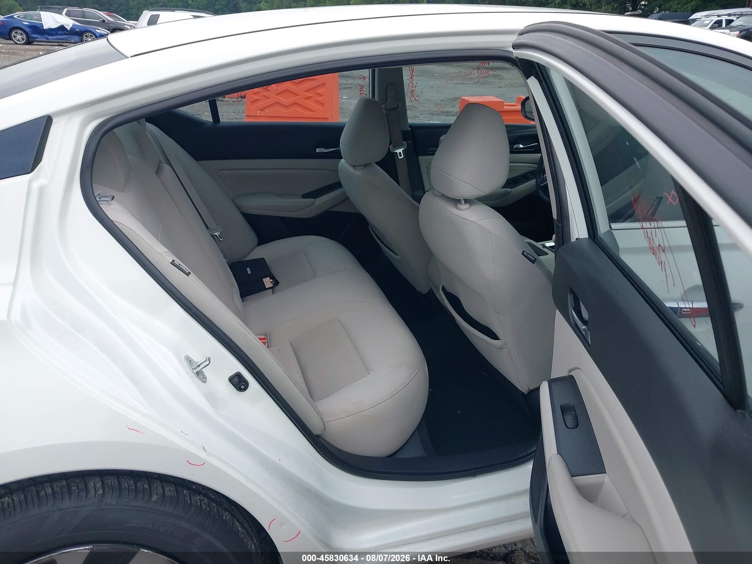 2019 Nissan Altima 2.5 S White vin: 1N4BL4BV1KC170827