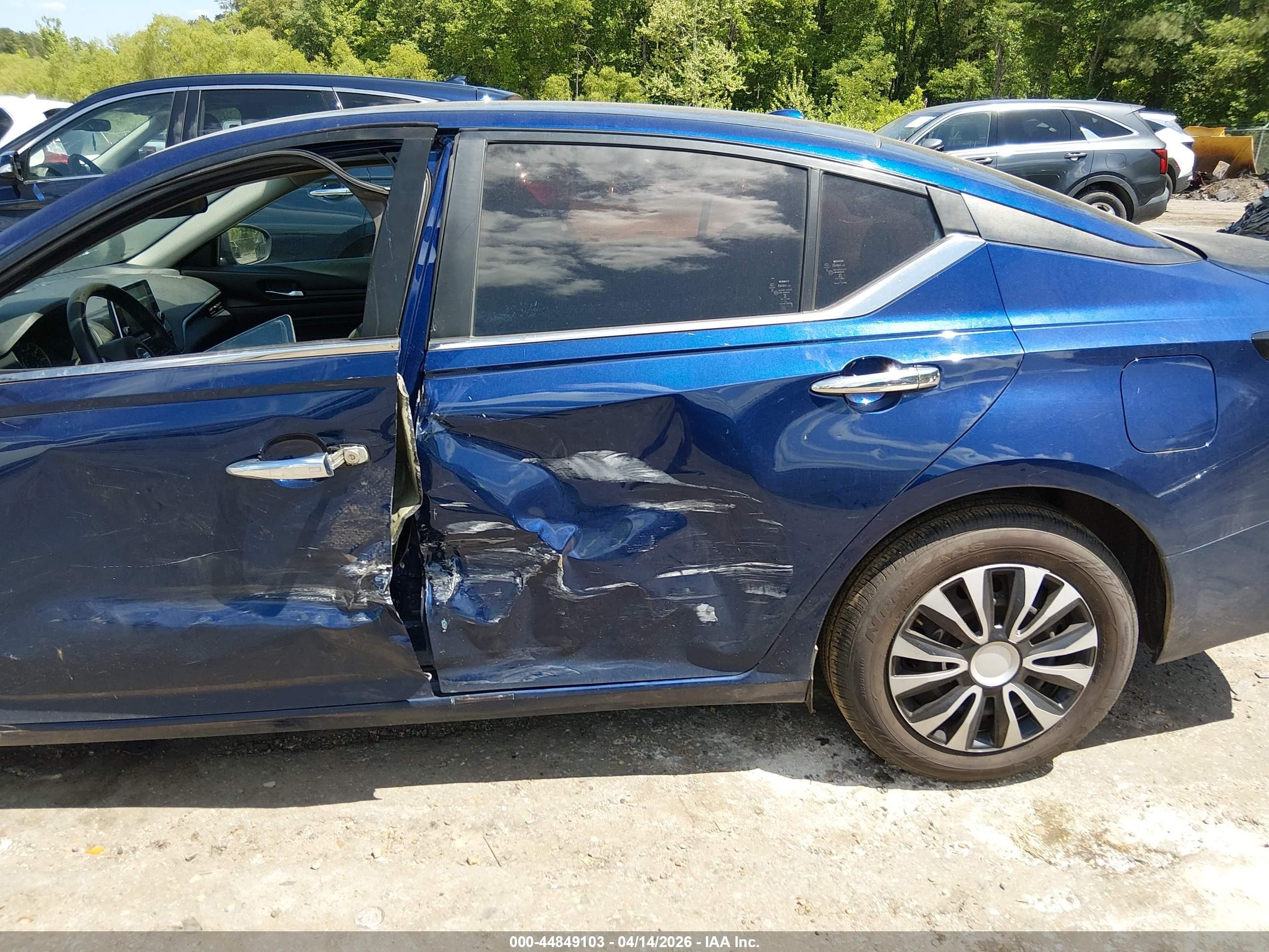 2019 Nissan Altima 2.5 S Синий vin: 1N4BL4BV1KC221887