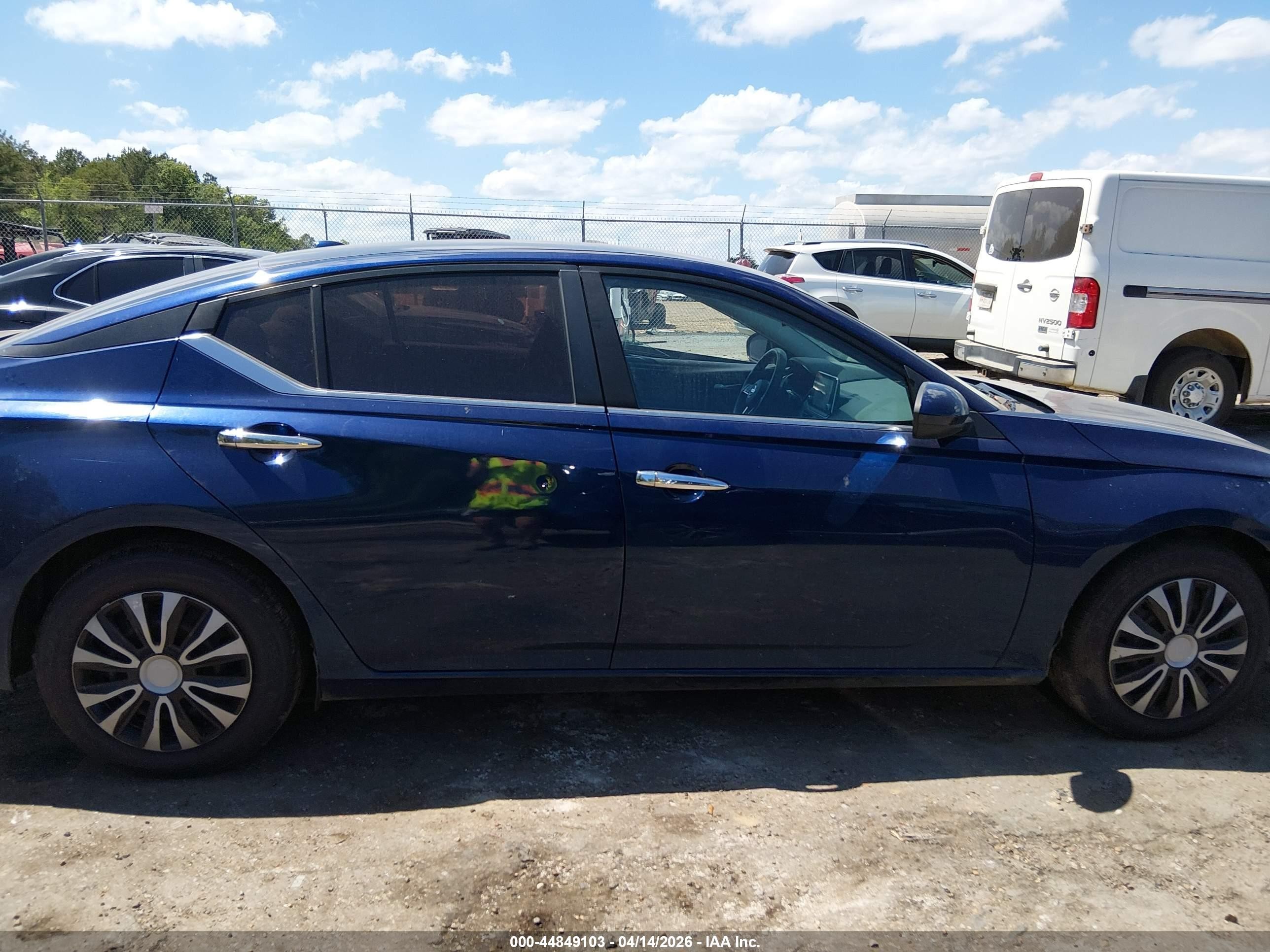 2019 Nissan Altima 2.5 S Синий vin: 1N4BL4BV1KC221887