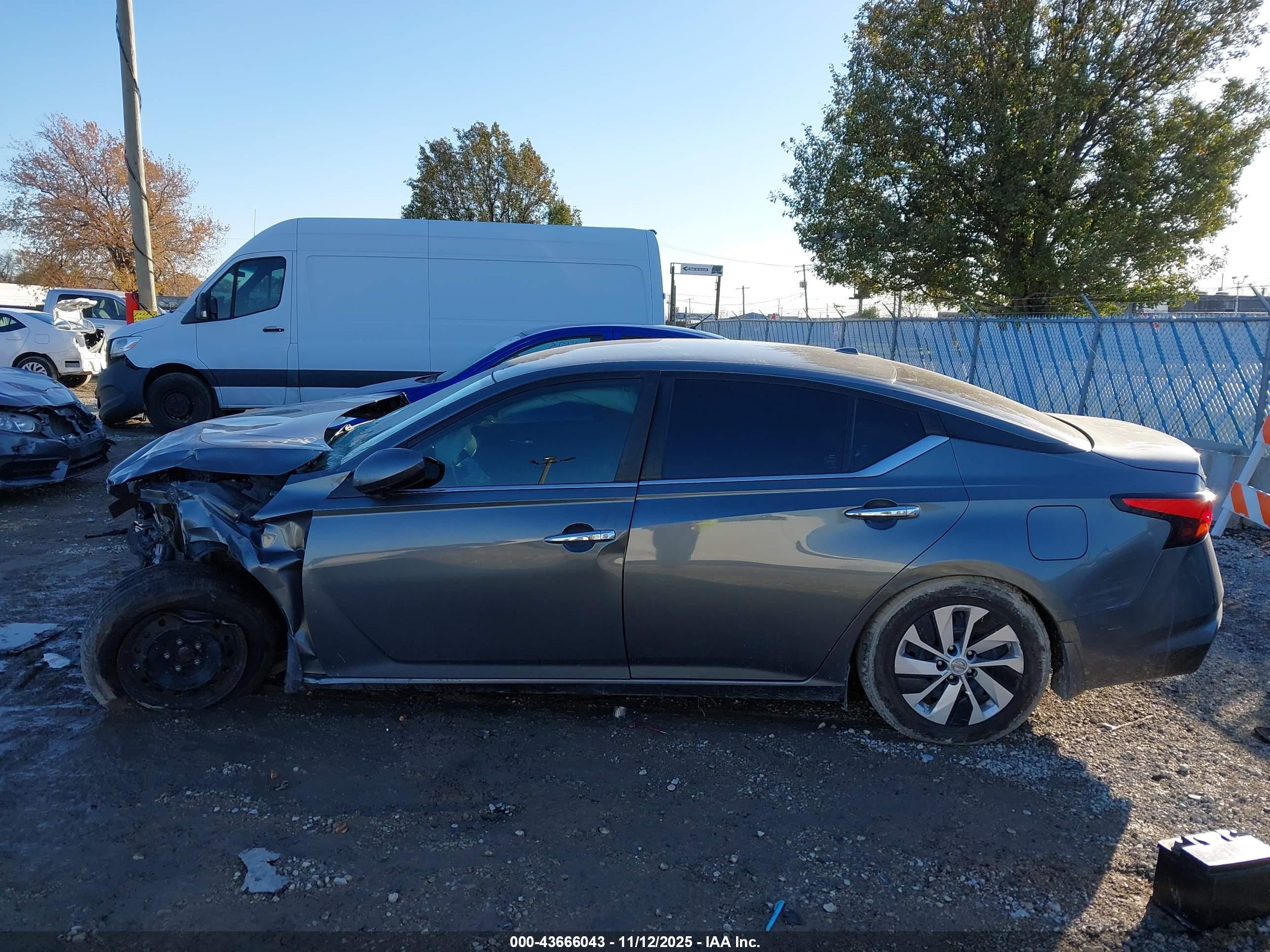 2020 Nissan Altima S Fwd Серый vin: 1N4BL4BV1LC152085