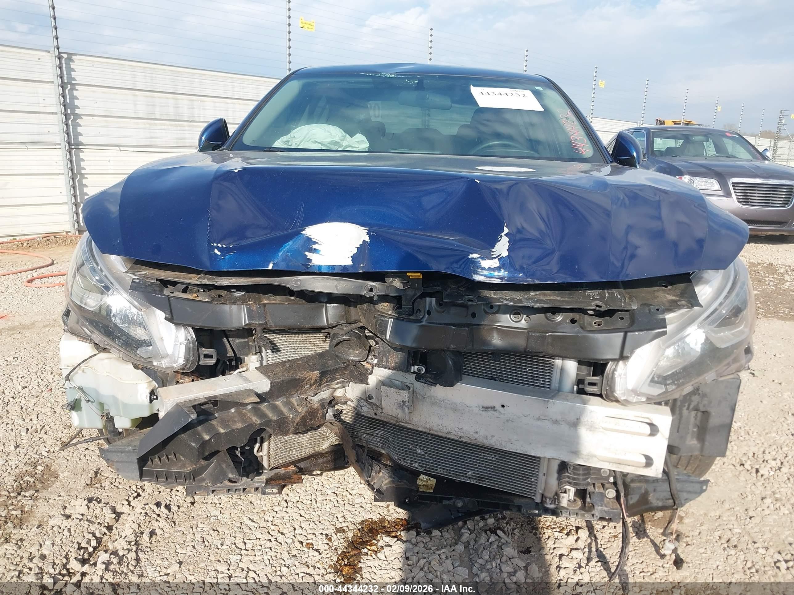 2020 Nissan Altima S Fwd Blue vin: 1N4BL4BV2LC181076