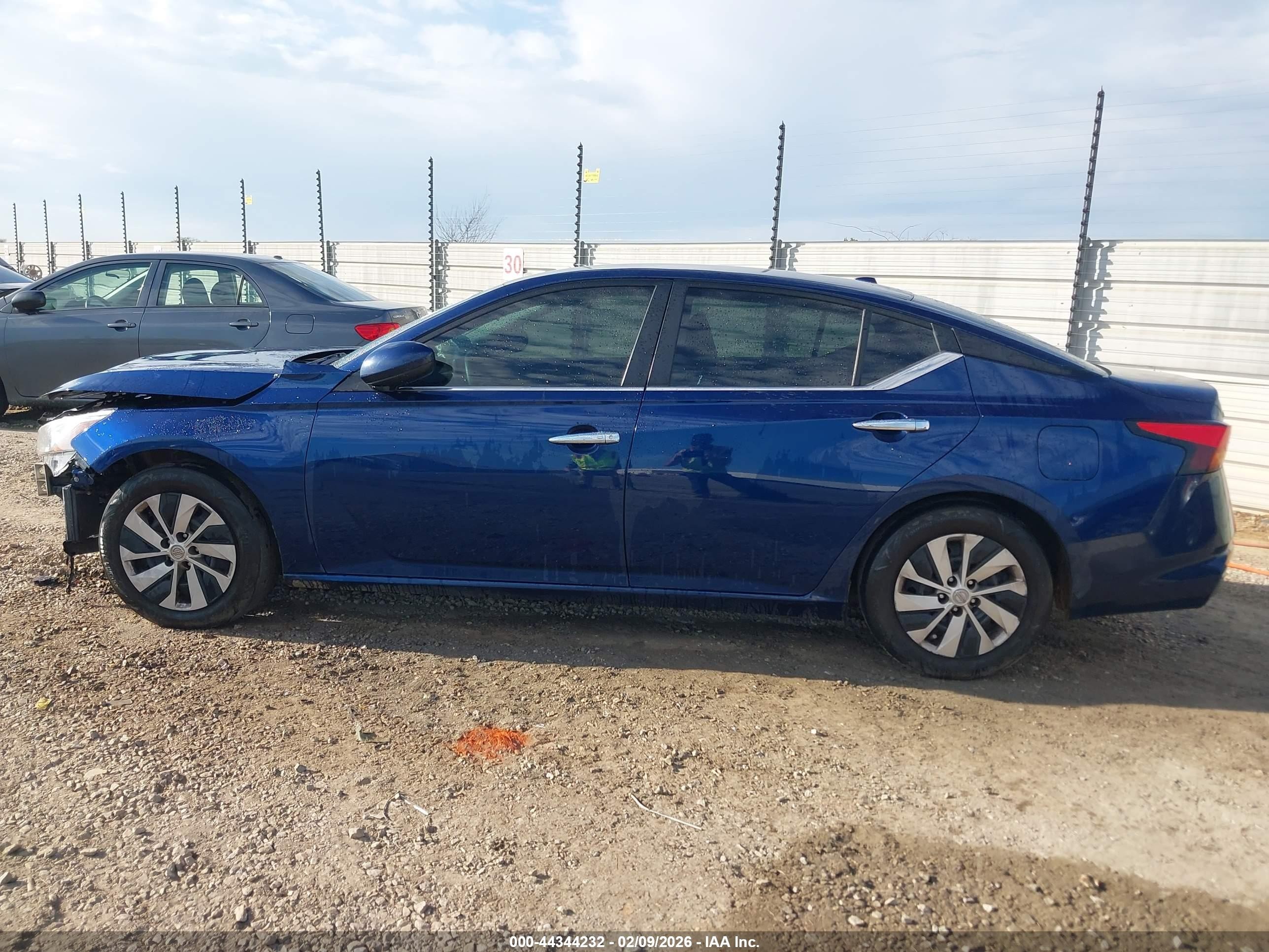 2020 Nissan Altima S Fwd Blue vin: 1N4BL4BV2LC181076