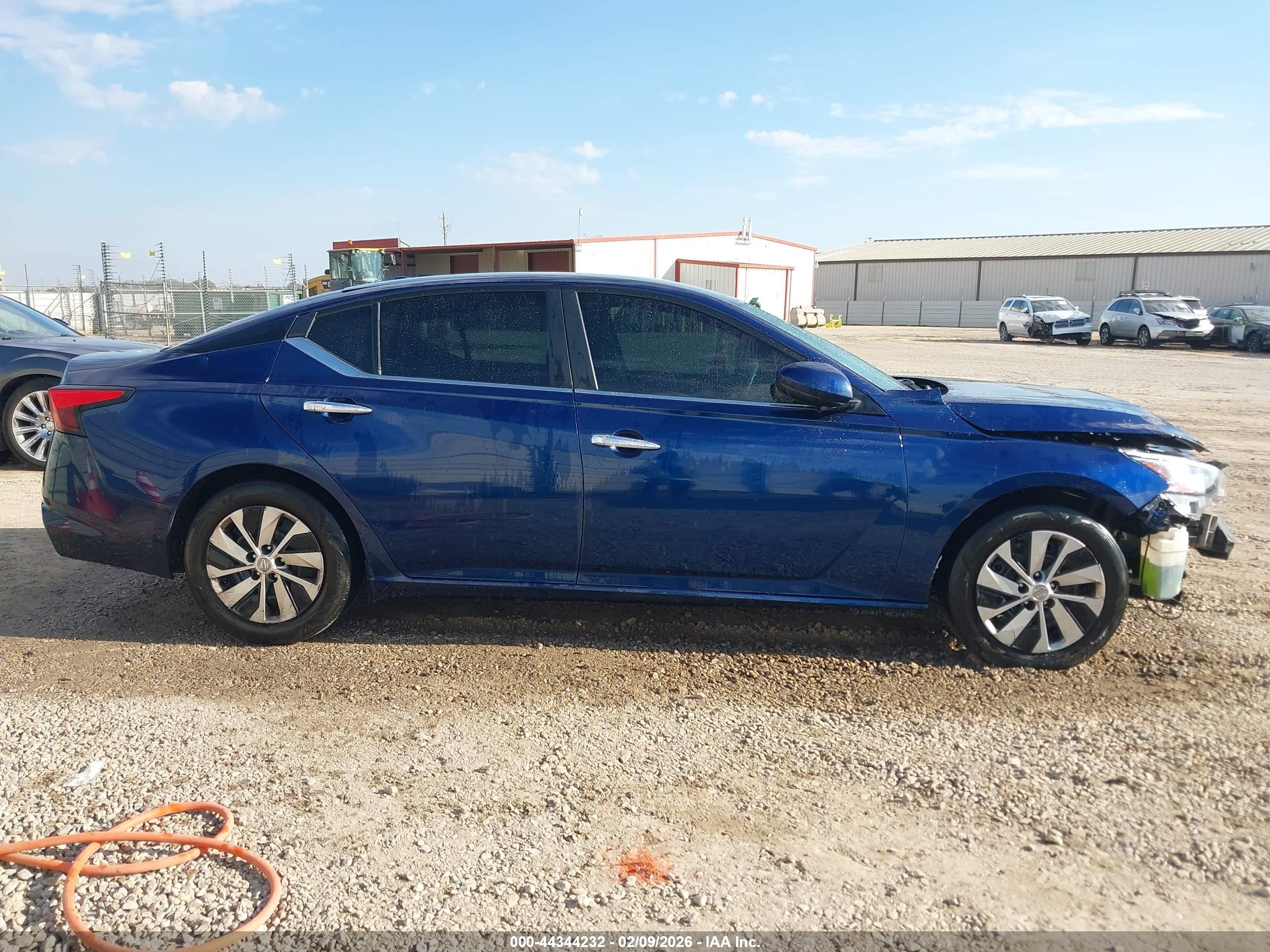 2020 Nissan Altima S Fwd Blue vin: 1N4BL4BV2LC181076