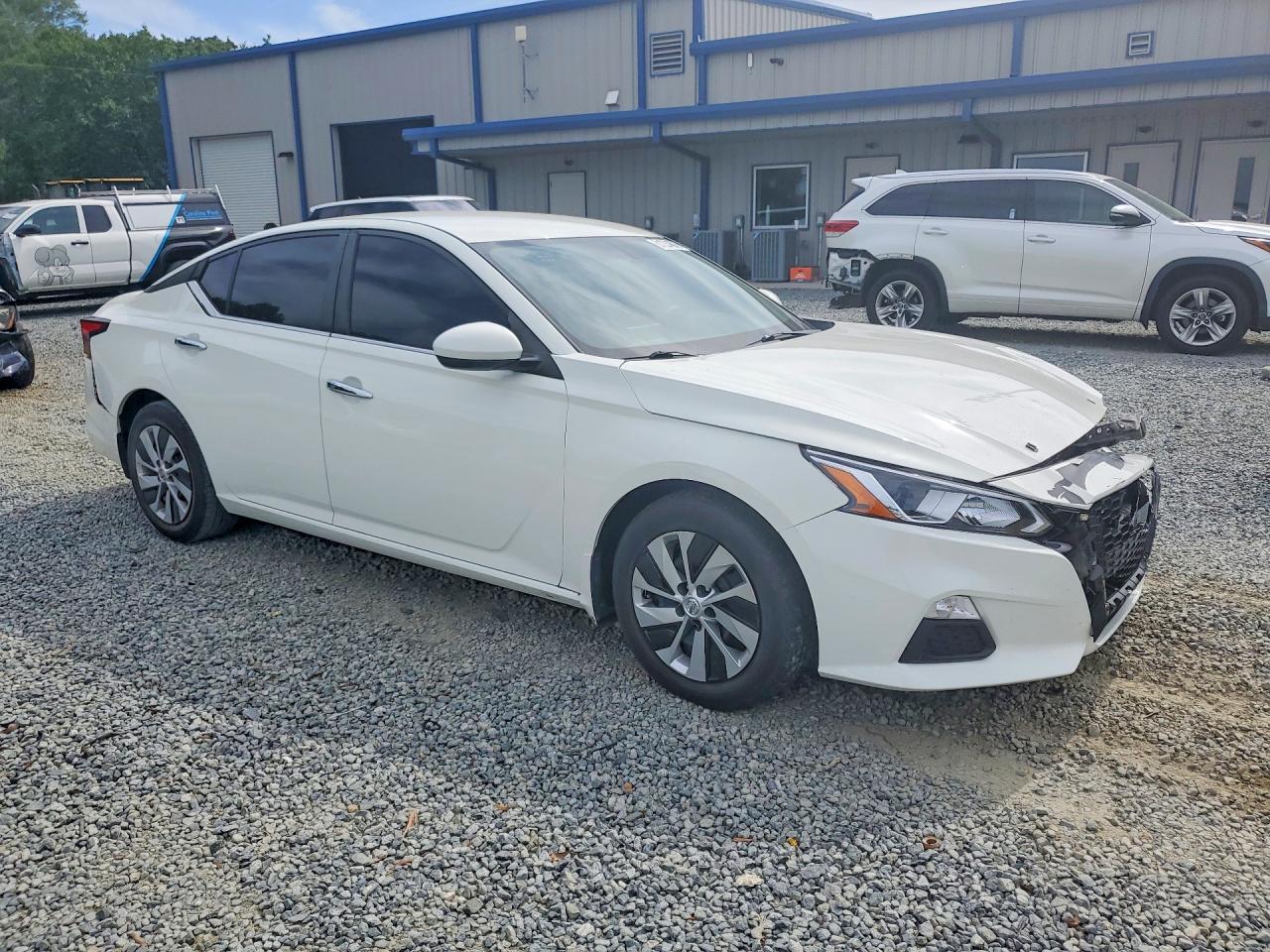 2020 Nissan Altima S White vin: 1N4BL4BV2LC205019