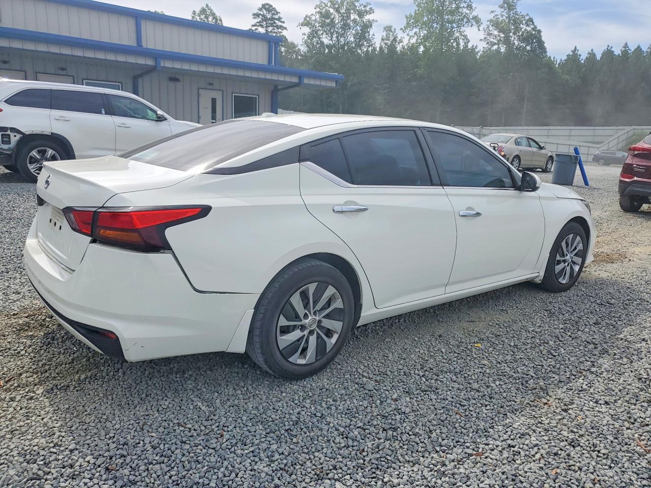 2020 Nissan Altima S White vin: 1N4BL4BV2LC205019