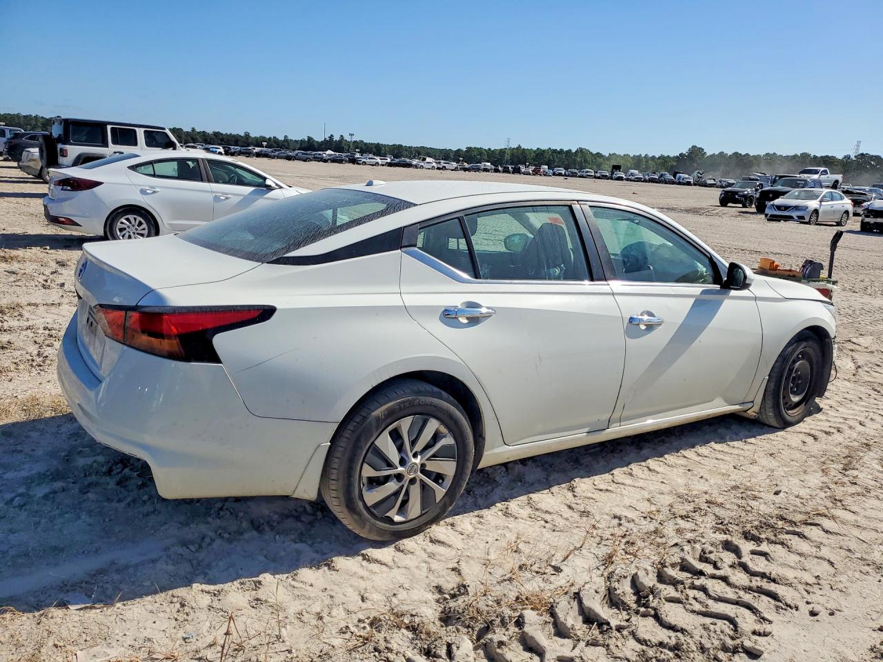2019 Nissan Altima S White vin: 1N4BL4BV3KC235659