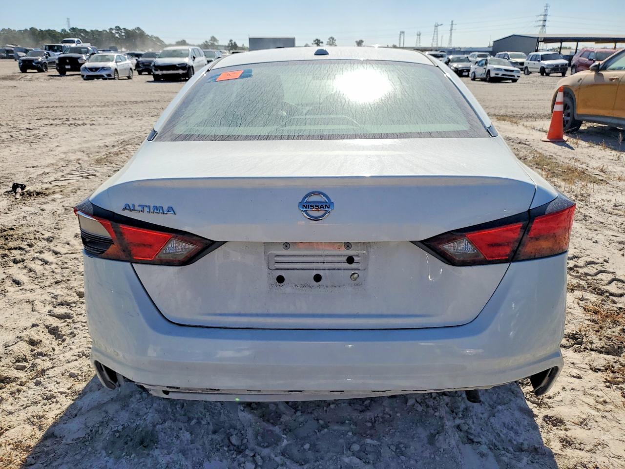 2019 Nissan Altima S White vin: 1N4BL4BV3KC235659
