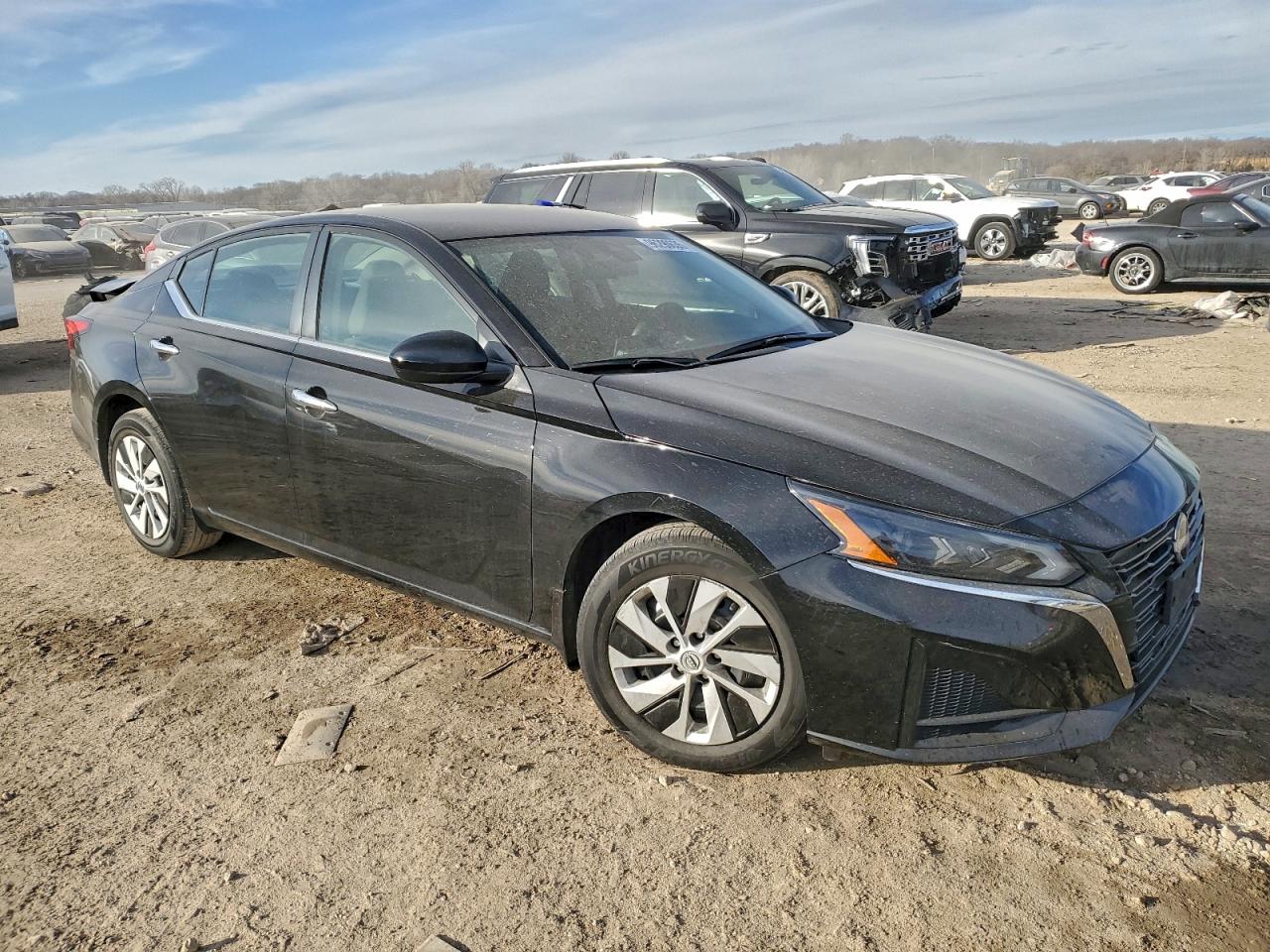 2023 Nissan Altima S Черный vin: 1N4BL4BV3PN334543