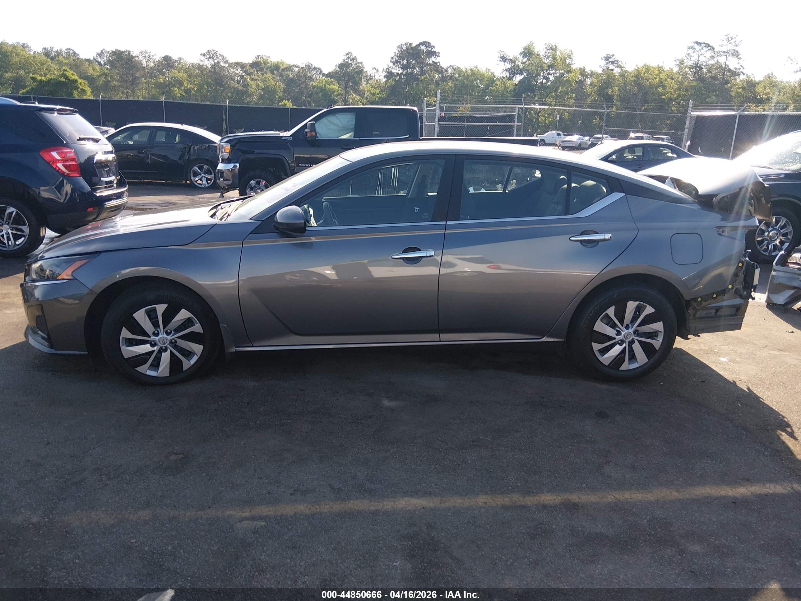 2023 Nissan Altima S Fwd Серый vin: 1N4BL4BV4PN404857