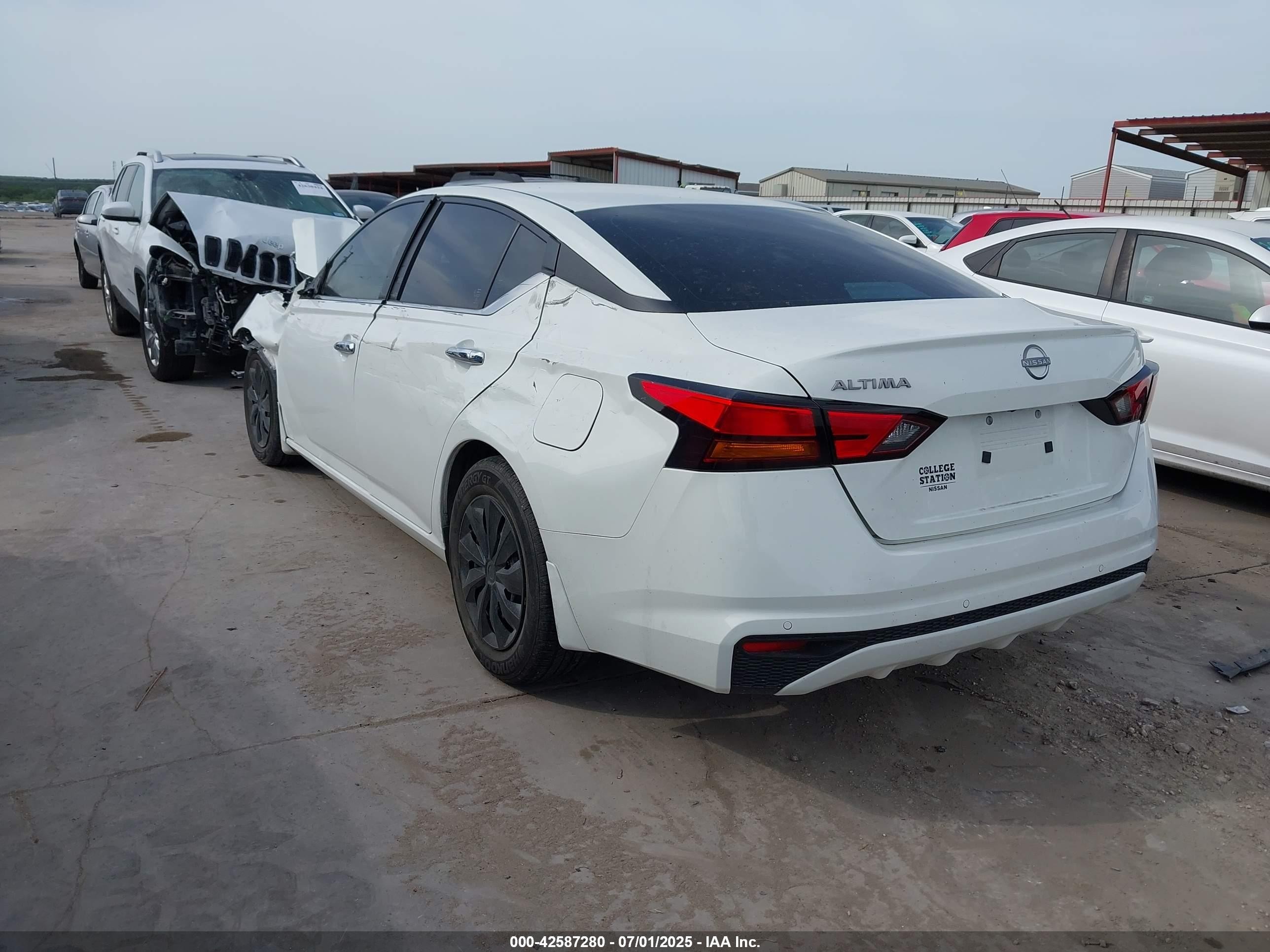 2023 Nissan Altima S Fwd Белый vin: 1N4BL4BV4PN411307
