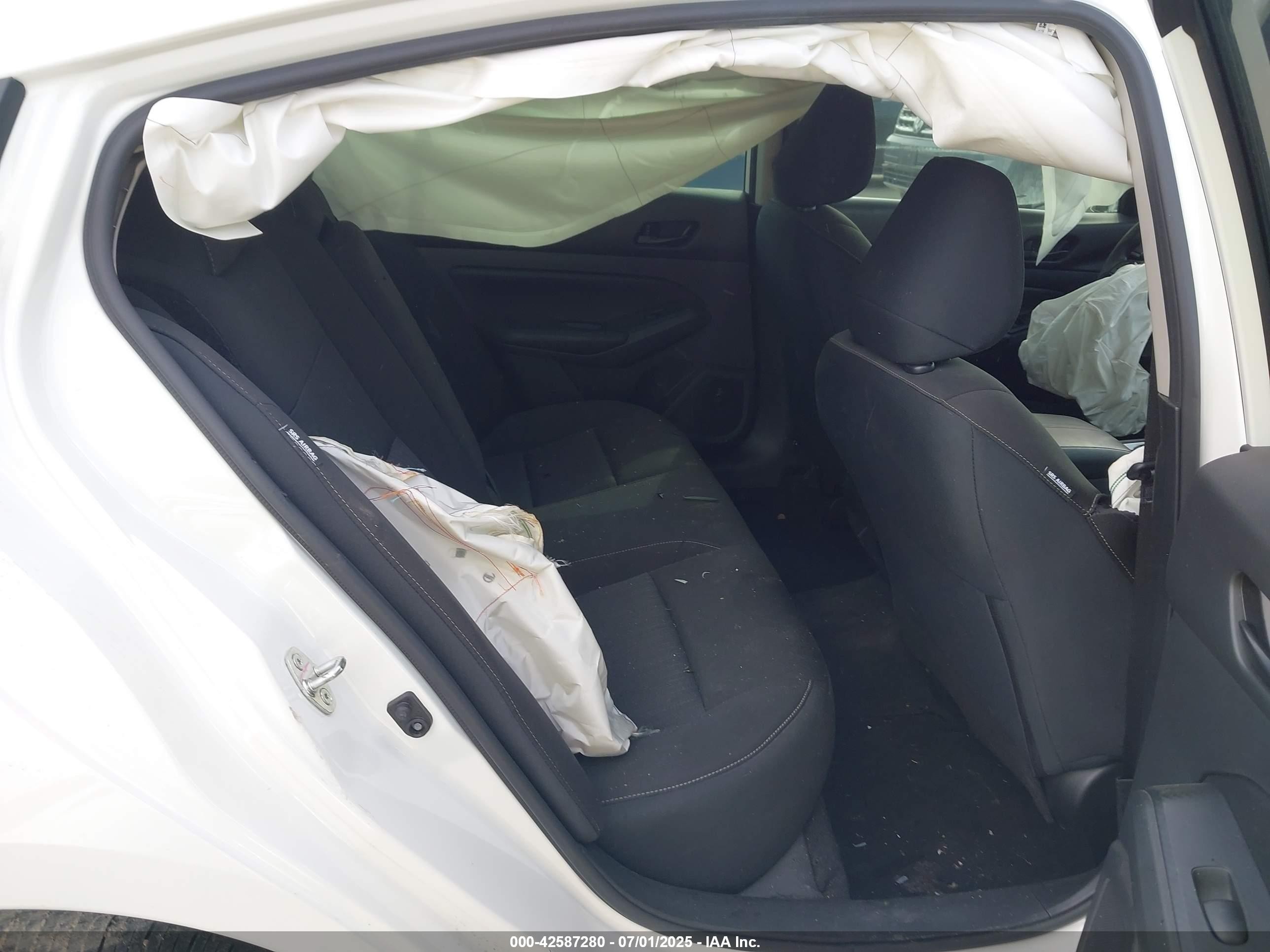 2023 Nissan Altima S Fwd Белый vin: 1N4BL4BV4PN411307