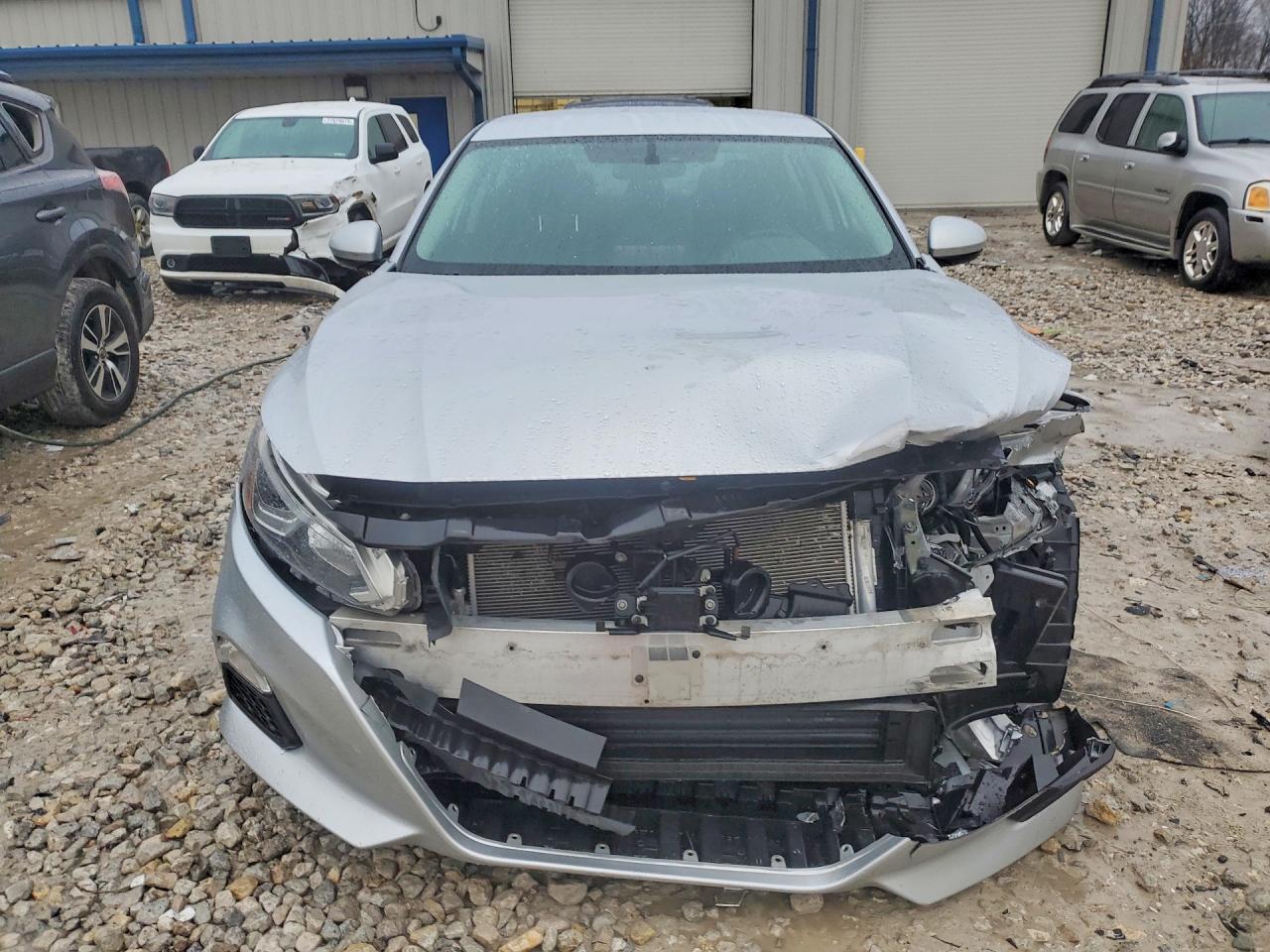 2020 Nissan Altima 2.5 S Серебряный vin: 1N4BL4BV5LC242663