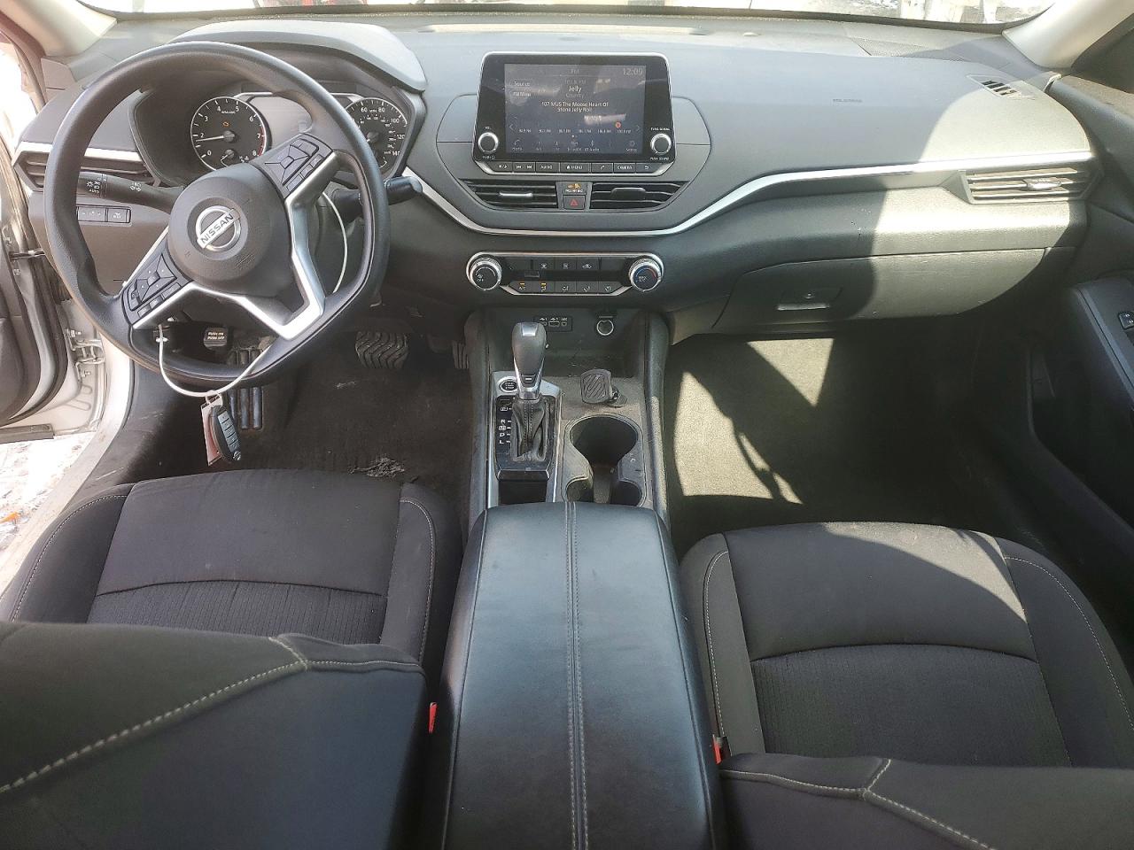 2020 Nissan Altima 2.5 S Серебряный vin: 1N4BL4BV5LC242663