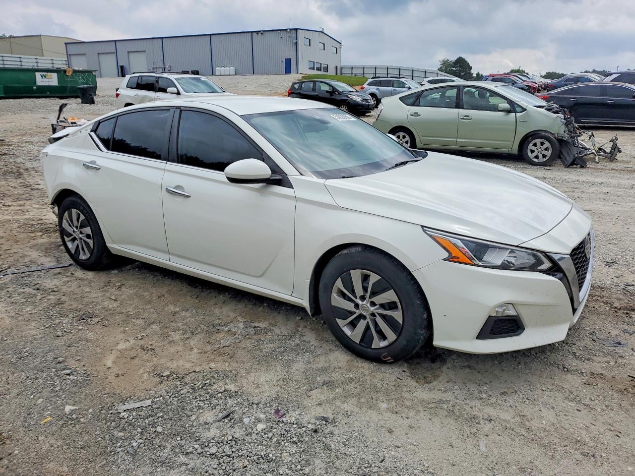 2021 Nissan Altima S Белый vin: 1N4BL4BV5MN399244