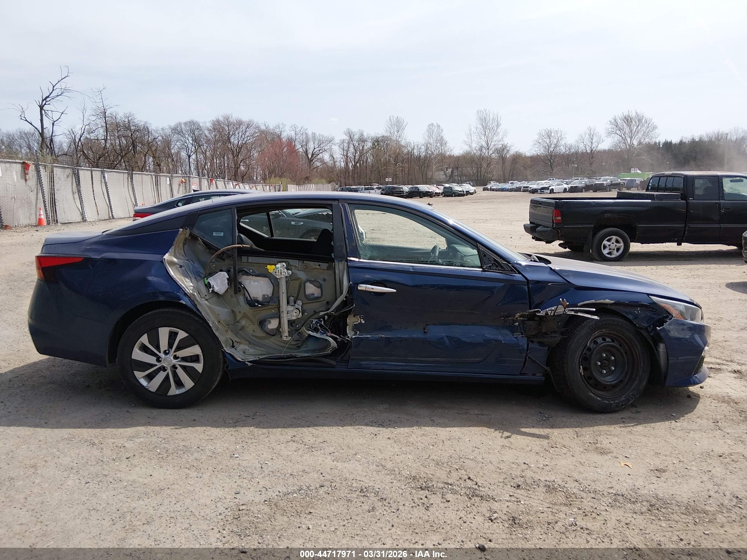 2022 Nissan Altima S Fwd Синий vin: 1N4BL4BV7NN354985