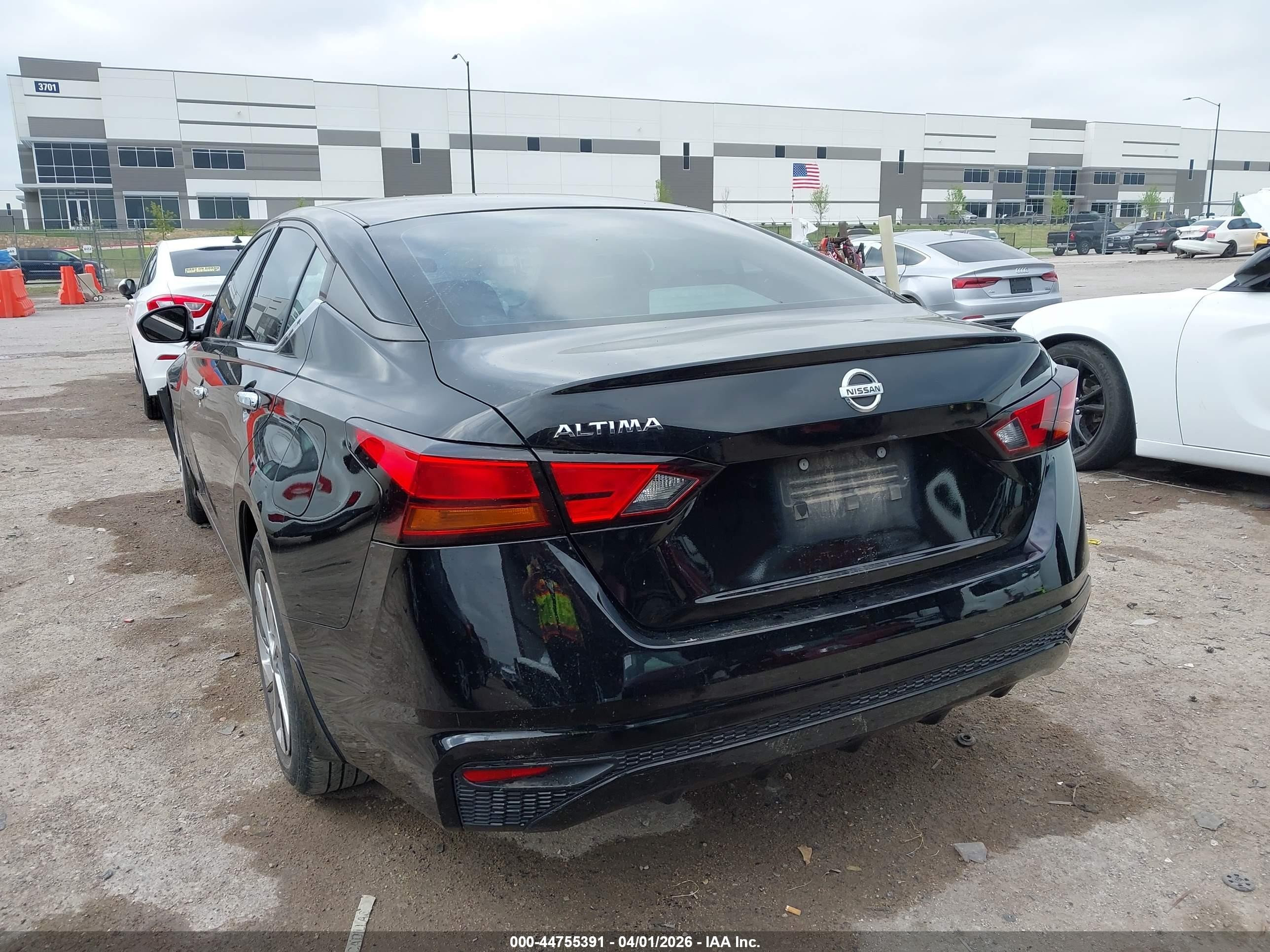 2022 Nissan Altima S Fwd Черный vin: 1N4BL4BV8NN357040