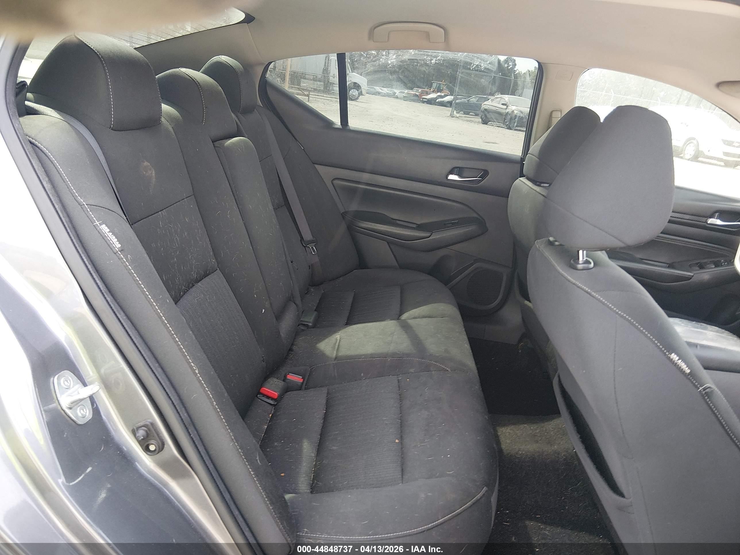 2019 Nissan Altima 2.5 S Серый vin: 1N4BL4BV9KC195569