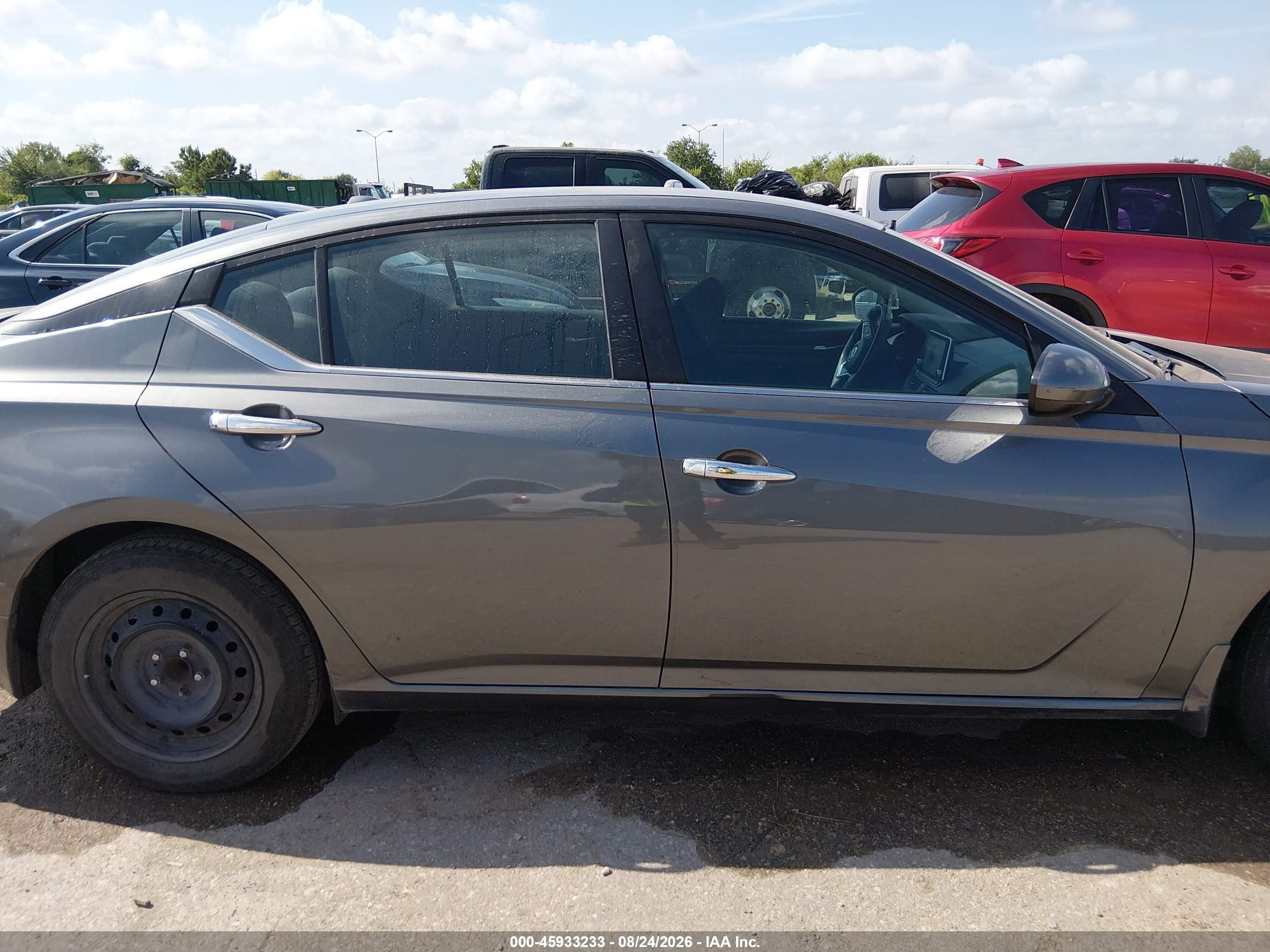 2019 Nissan Altima 2.5 S Gray vin: 1N4BL4BVXKC209057